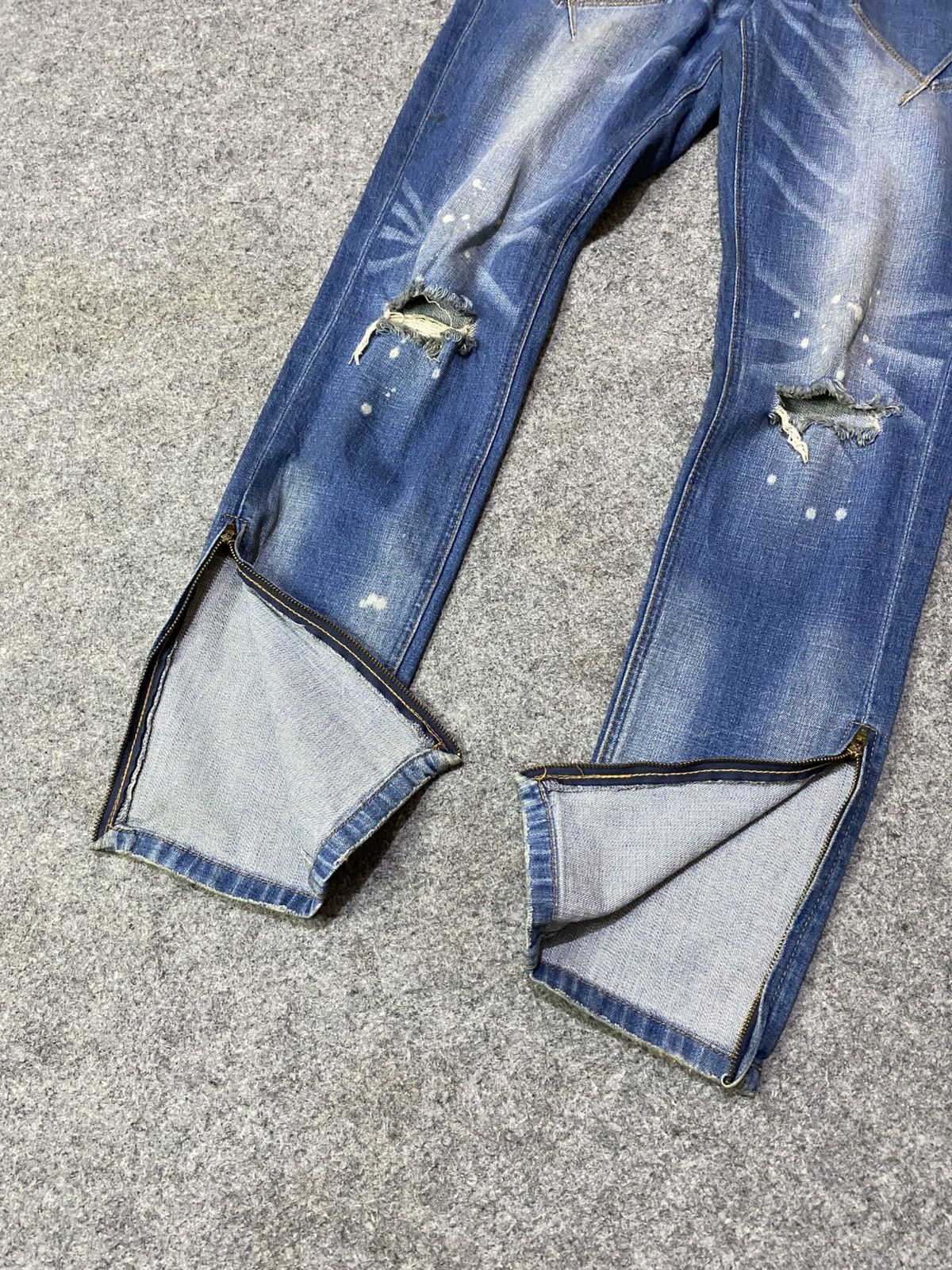 Number (N)ine Number (N)ine Distressed Denim Pants Size US 32 / EU 48 - 5 Thumbnail