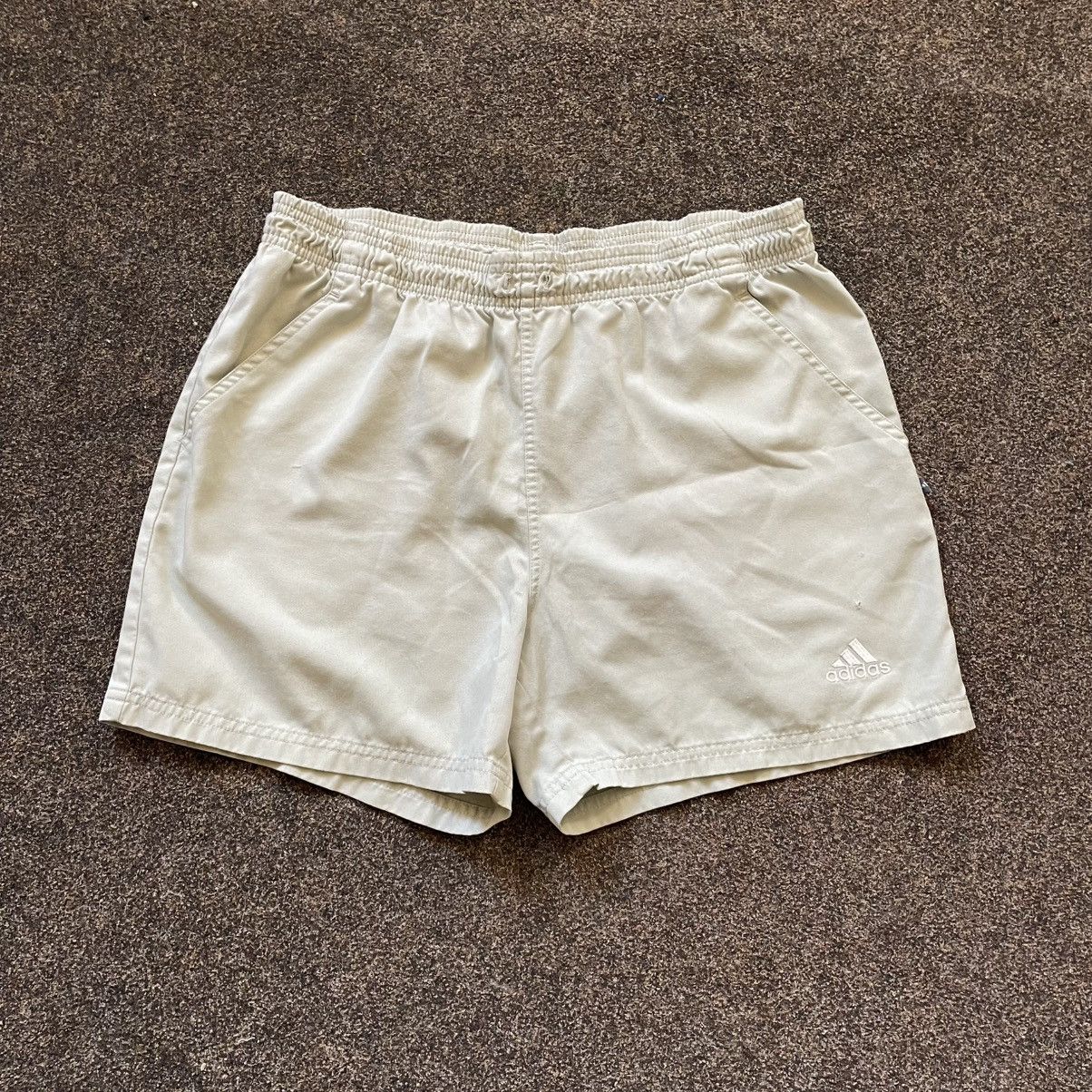 Vintage Vintage Adidas Cream Nylon Shorts Baggy Sportwear Goth 32 Size US 32 / EU 48 - 1 Thumbnail