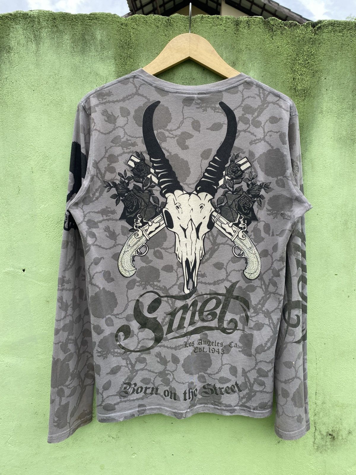 Christian Audigier Smet by Christian Audigier Los Angeles Skull Revolver Gothic Size L / US 10 / IT 46 - 2 Thumbnail