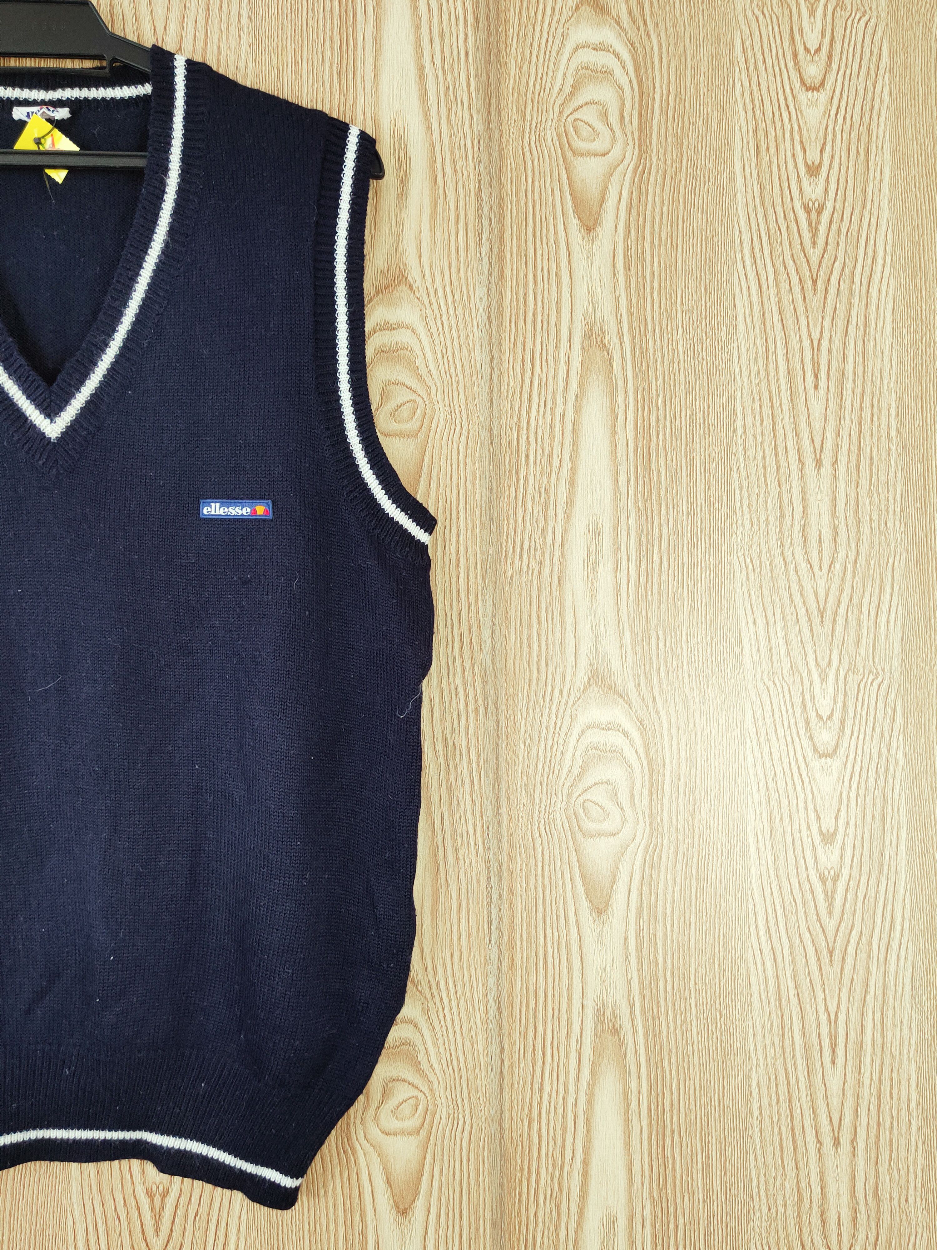 Ellesse × Homespun Knitwear × Japanese Brand Ellese Navy ripped vintage Knitwear Vests #W829 Size M / US 6-8 / IT 42-44 - 5 Thumbnail