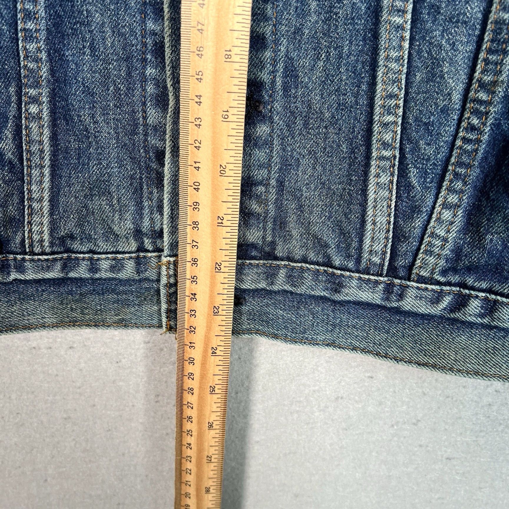 Levi's VINTAGE Levi's Denim Trucker Jacket Mens 38 Blue 80s Levis Strauss Shirt Jacket Mens Size US XXS / EU 40 - 3 Thumbnail