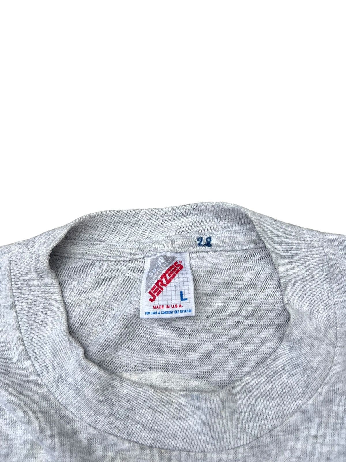 Vintage Vintage 90s Sol Surf tee Skateboards Size US L / EU 52-54 / 3 - 3 Thumbnail