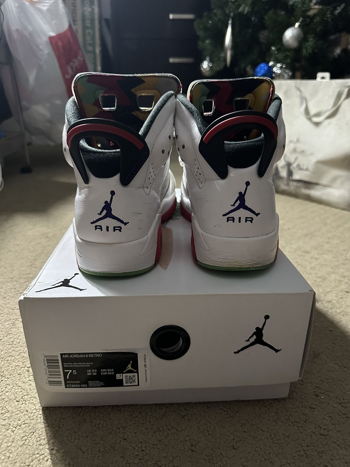 Jordan Brand Jordan 6 Hare Size US 7.5 / EU 40-41 - 2 Thumbnail
