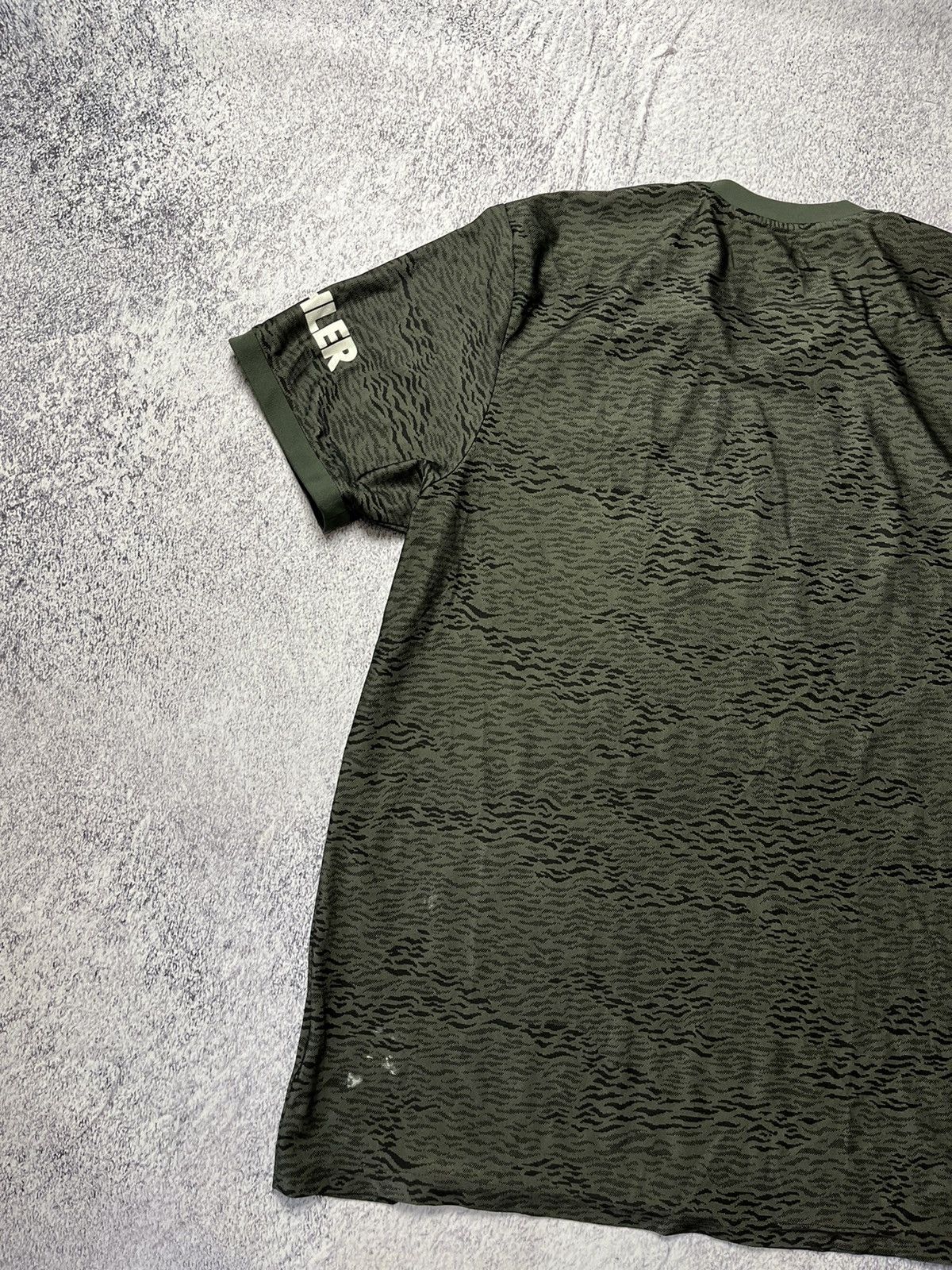Adidas MANCHESTER UNITED 2020 2021 AWAY FOOTBALL SOCCER JERSEY Size US XL / EU 56 / 4 - 13 Thumbnail