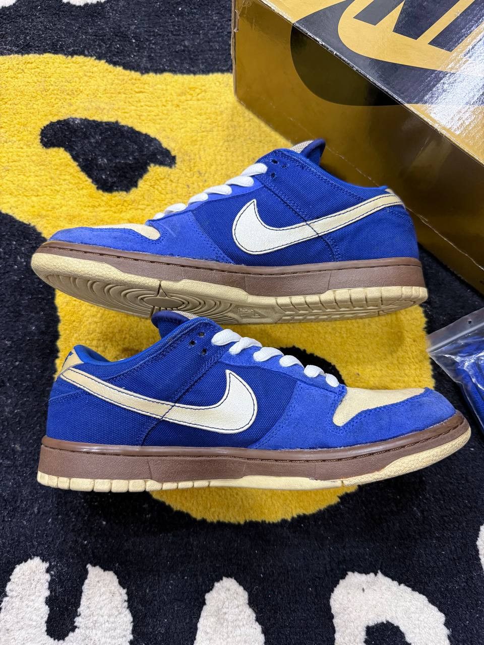 Nike Nike SB Dunk Low Gold Rail (2008) 304292-472 Size US 9 / EU 42 - 3 Thumbnail