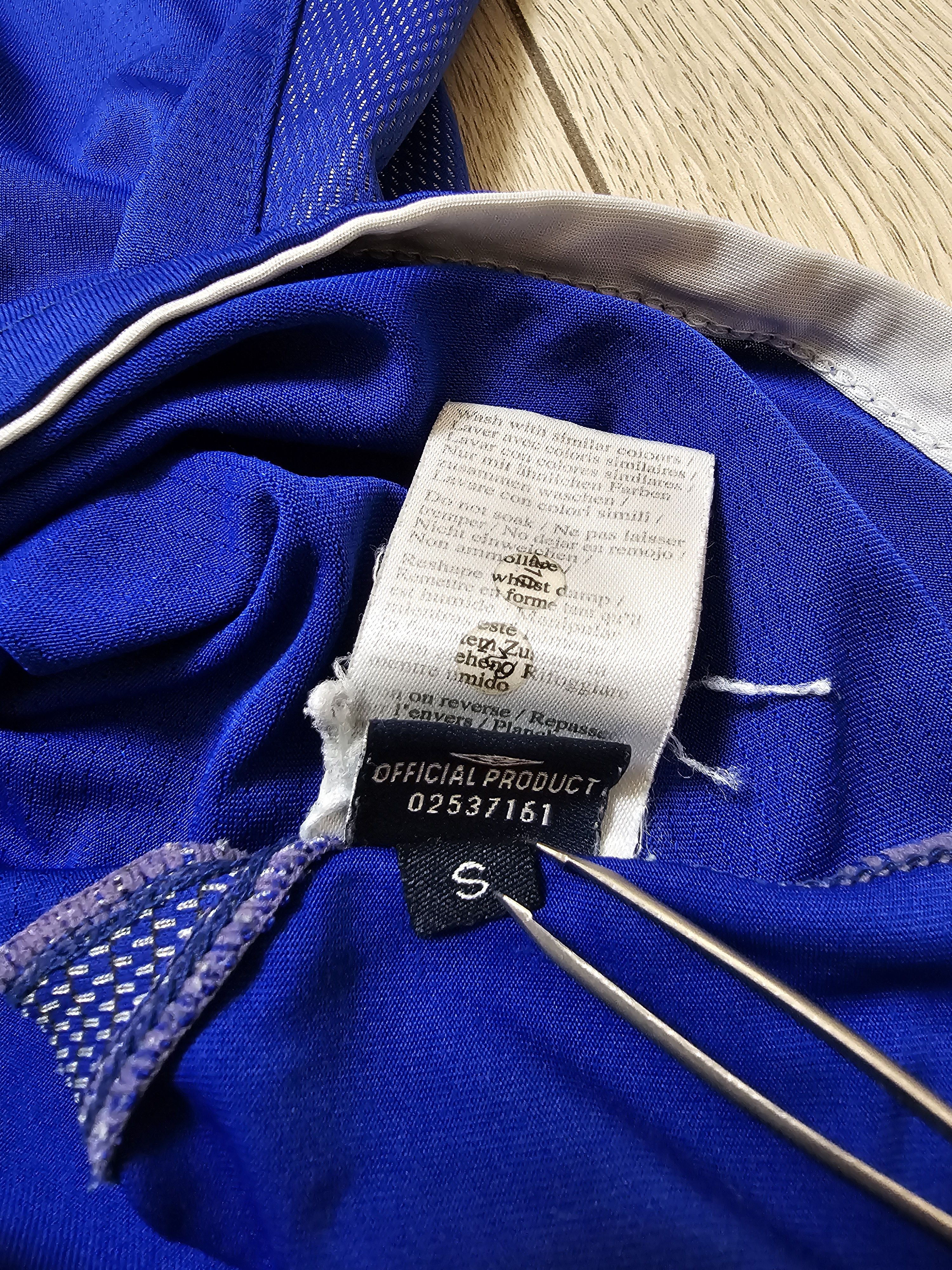 All Sport × Umbro × Vintage EVERTON 2004 2005 HOME FOOTBALL SHIRT SOCCER JERSEY Size US S / EU 44-46 / 1 - 10 Thumbnail