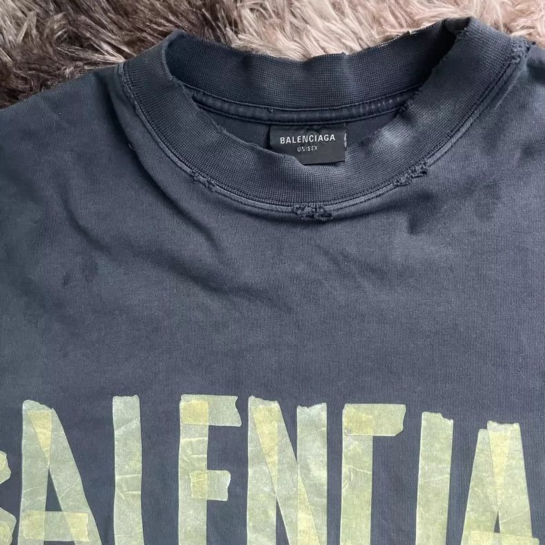 Balenciaga Balenciaga Washed Distressed Short Sleeve Tee Size US XS / EU 42 / 0 - 2 Thumbnail