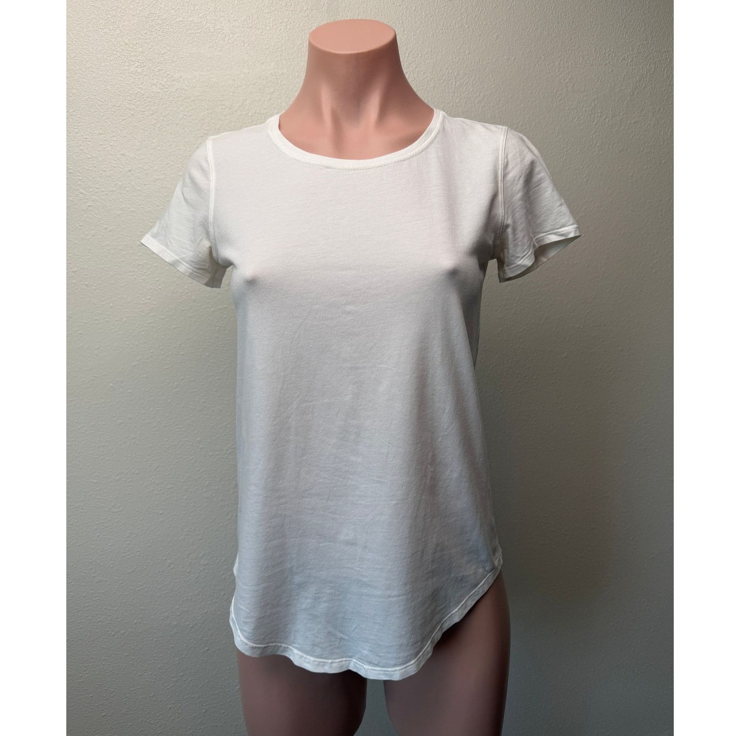 Lululemon Lululemon Love Crew III Shirt White Women 4 Size S / US 4 / IT 40 - 1 Thumbnail