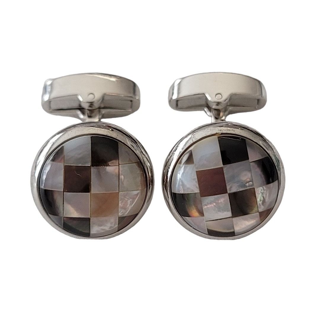 Egara Egara Checker Shell Inlay Silver Tone Cufflinks, Signed E226 Size ONE SIZE - 1 Thumbnail