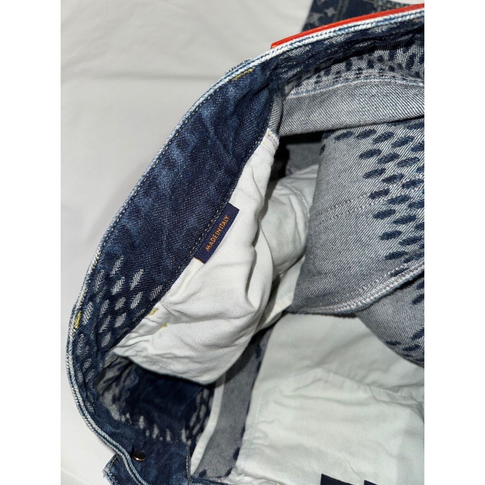 Louis Vuitton Louis Vuitton x Nigo Giant Damier Waves Monogram Logo Blue Size US 32 / EU 48 - 16 Thumbnail