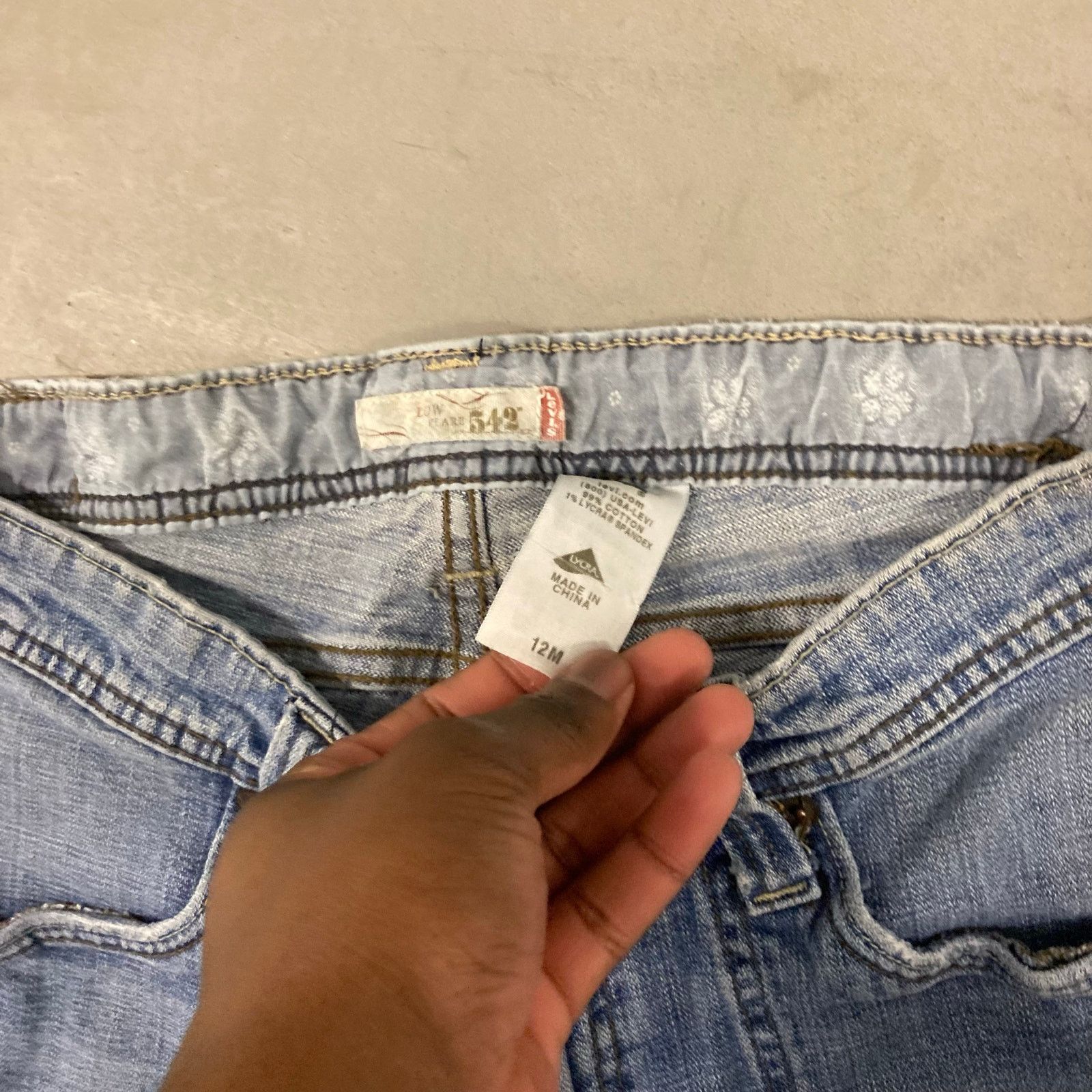Levi's × Vintage Y2K Levi's Cargo bootcut Jeans 31x29 Size US 31 - 4 Thumbnail