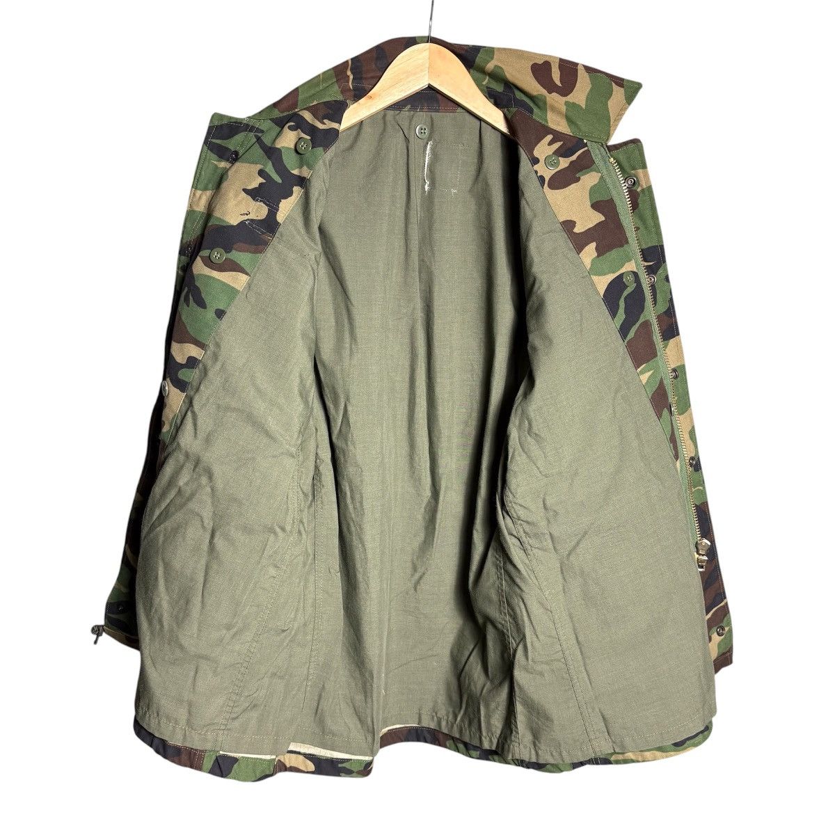 Vintage Vintage 80s Military Army Camo Parka Jacket / 70s Size US M / EU 48-50 / 2 - 3 Thumbnail