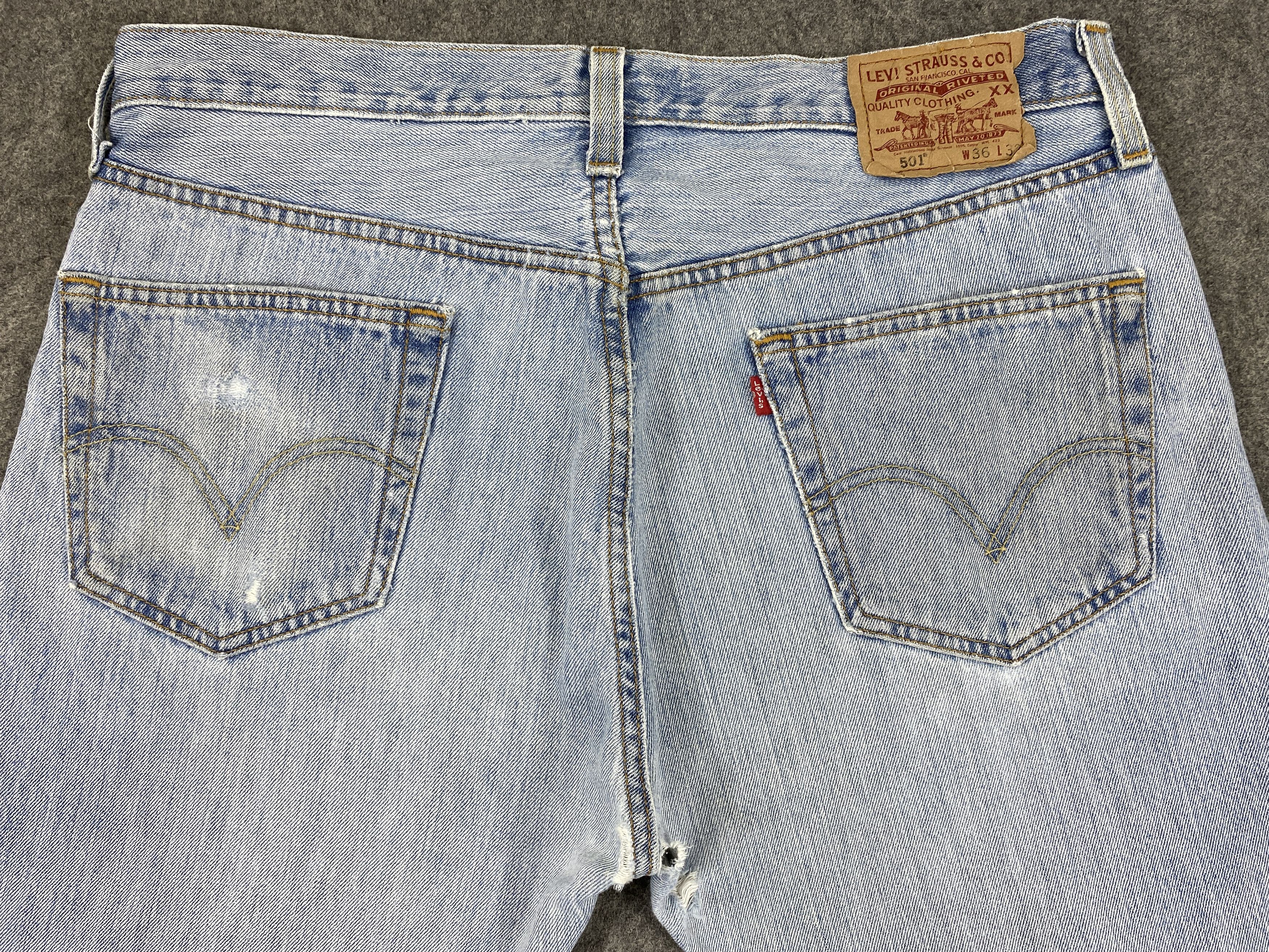 Japanese Brand Light Blue Wash Vintage Levi's 501 Jeans 36x32 Denim -JN2430 Size US 36 / EU 52 - 4 Thumbnail