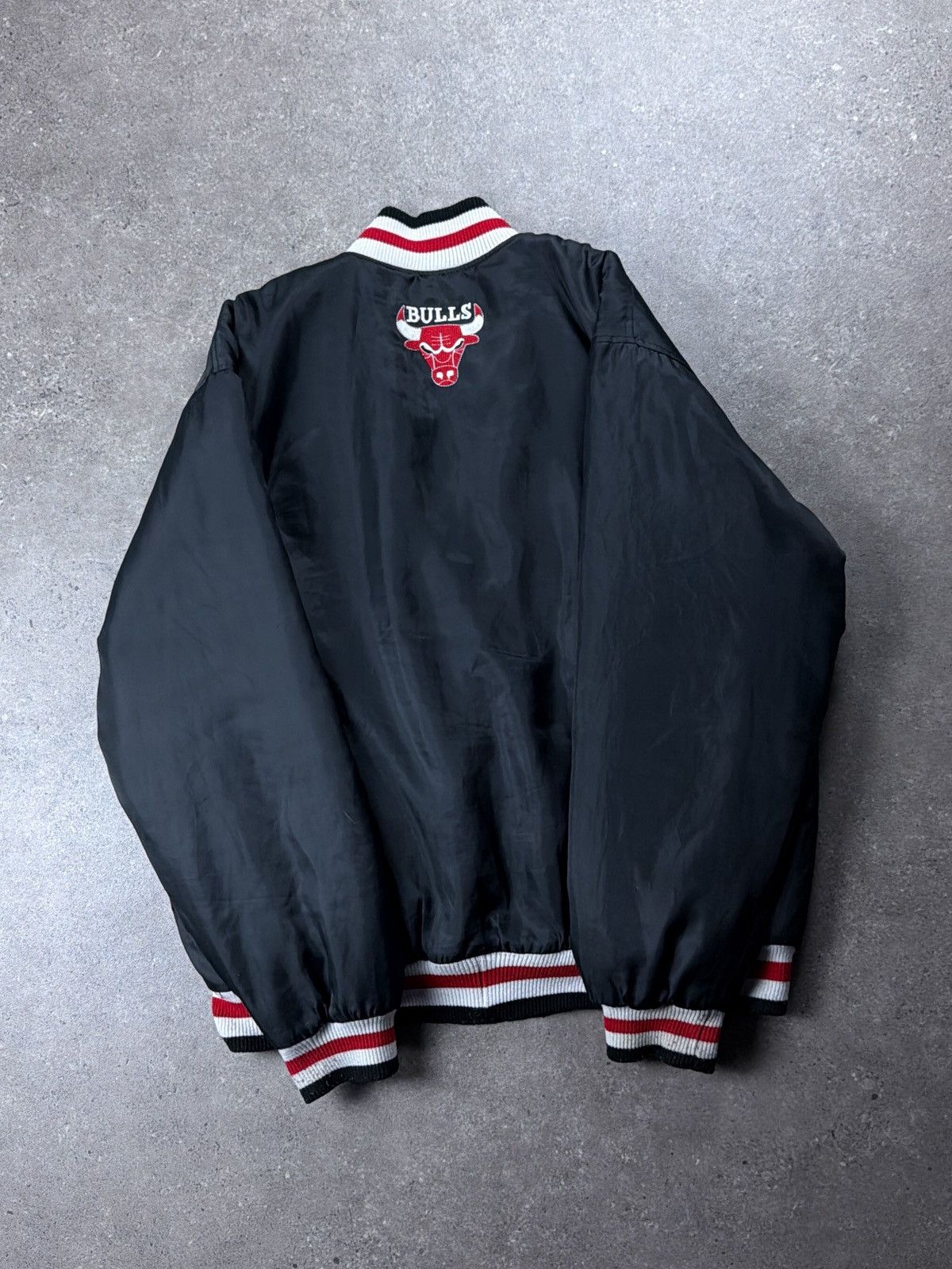 NBA Vintage Starter Chicago Bulls Jacket Bomber NBA Bull Jordan Size US XL / EU 56 / 4 - 2 Thumbnail