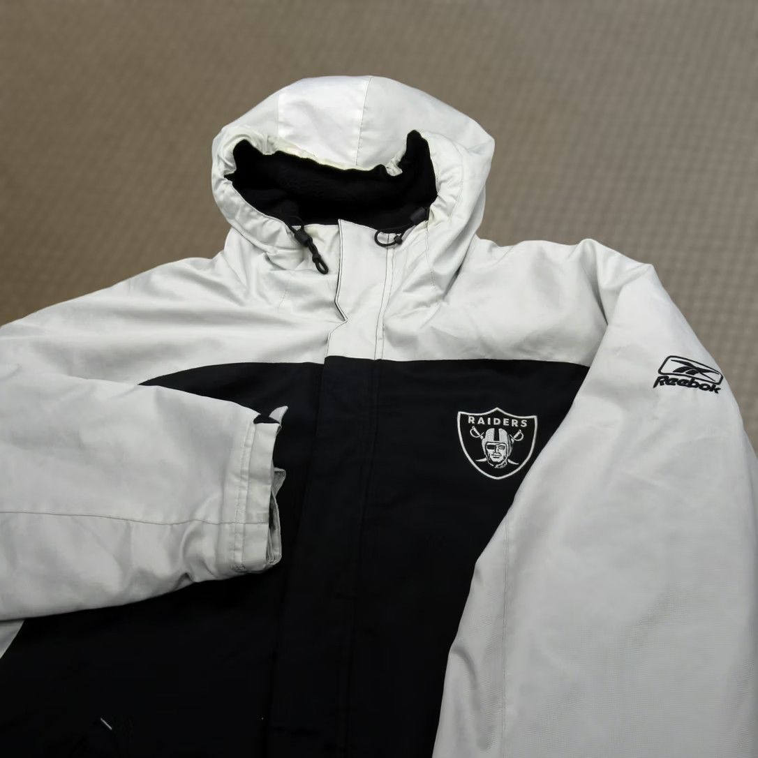 Reebok Reebok NFL Raiders Jacket Mens Black White Water Resistant Hood Fleece Full Zip Size US XXL / EU 58 / 5 - 1 Thumbnail