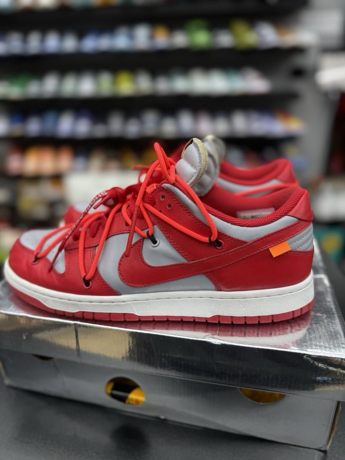 Nike Size 11 - Nike Dunk Low x OFF-WHITE University Red 2019 Size US 11 / EU 44 - 3 Thumbnail