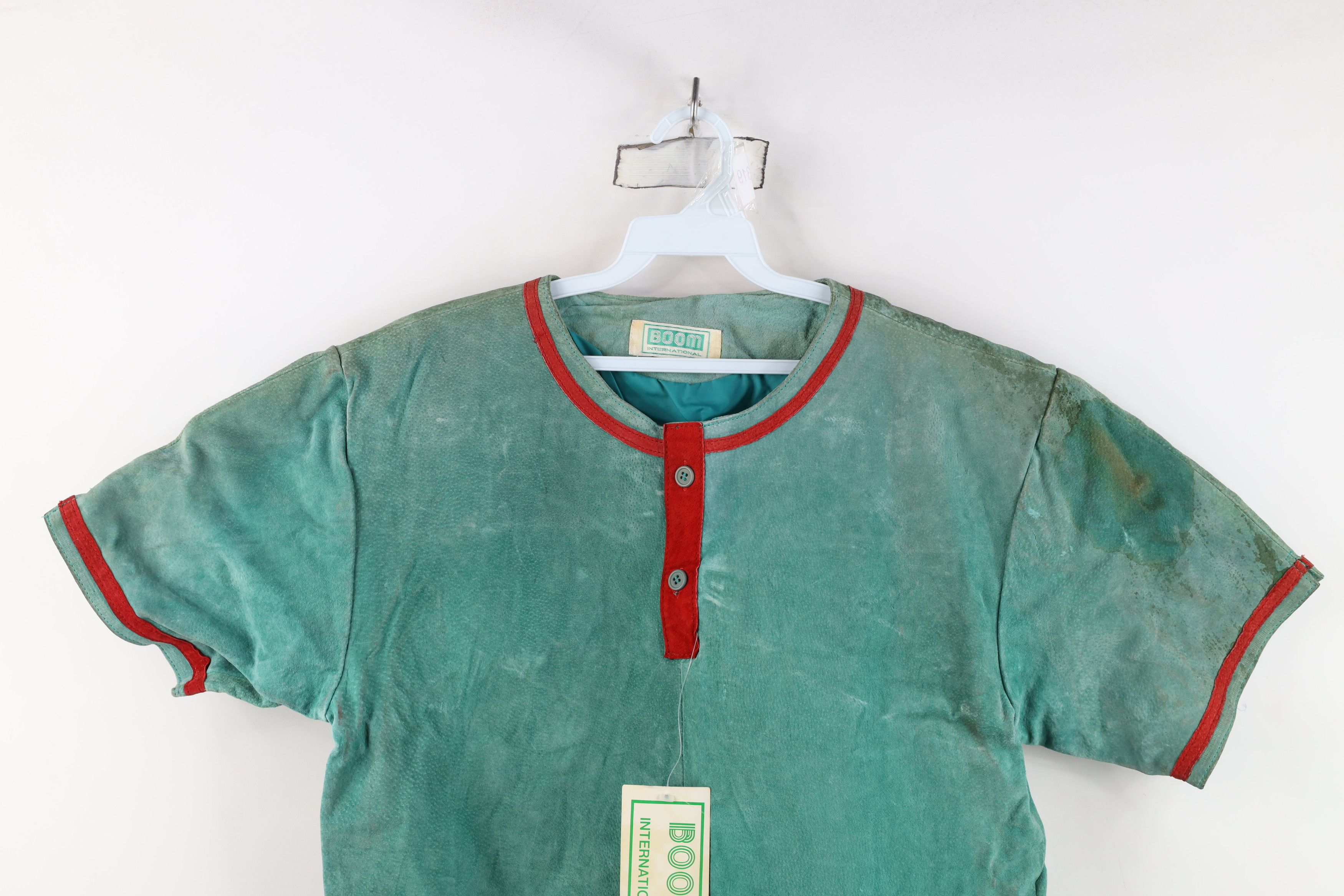 Vintage Deadstock Vintage 90s Streetwear Leather Henley Shirt Green Size US M / EU 48-50 / 2 - 2 Thumbnail