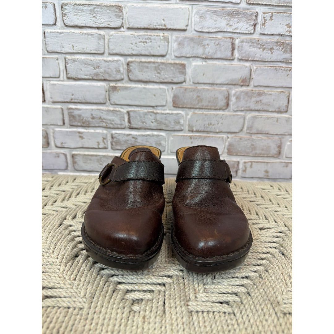 Born Born Clogs, Brown, 9, Used - Excellent Size US 9 / IT 39 - 2 Thumbnail