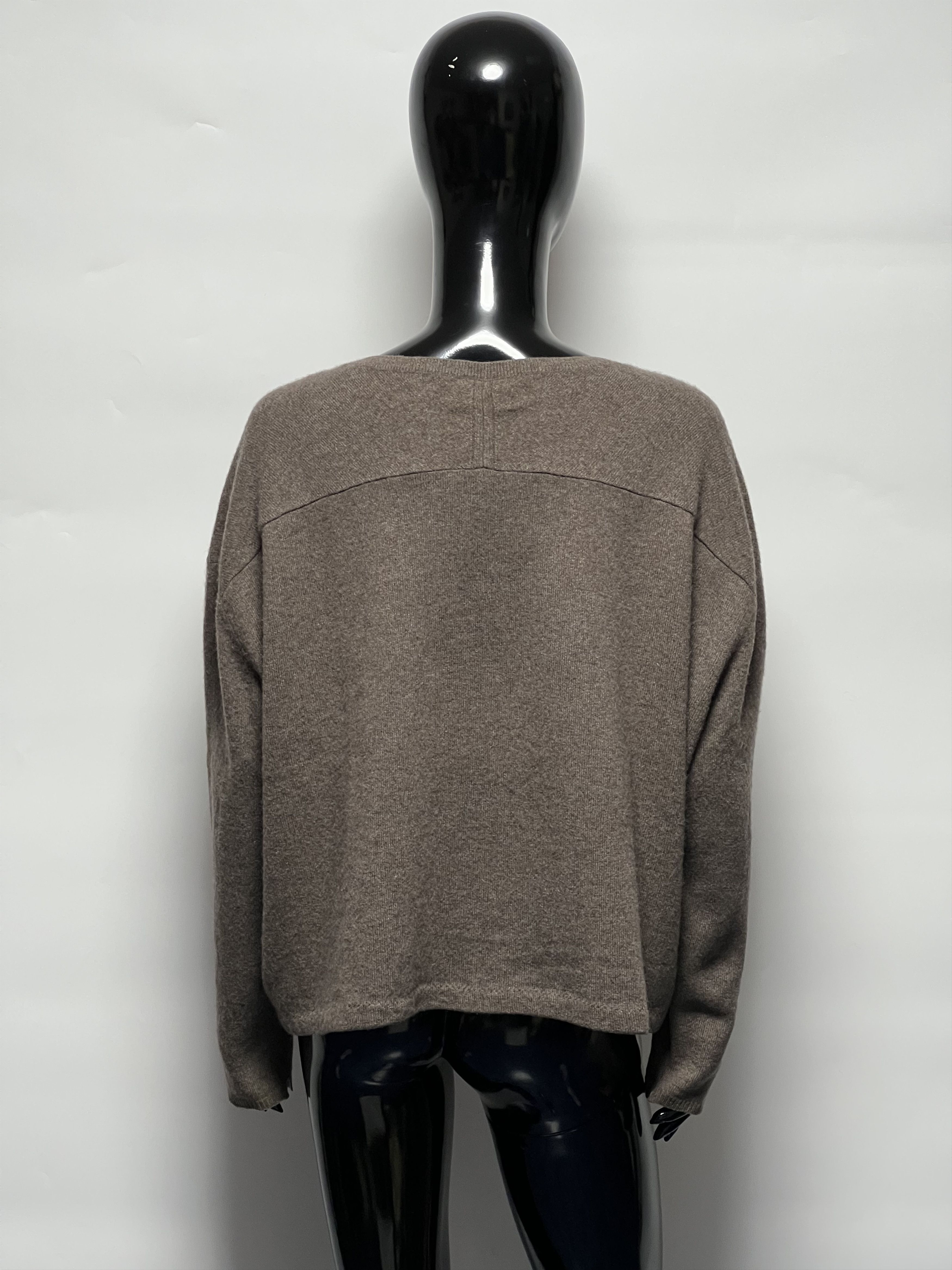 Bompard Eric Bompard Cashmere V-Neck Sweater Oversized Size L / US 10 / IT 46 - 3 Thumbnail