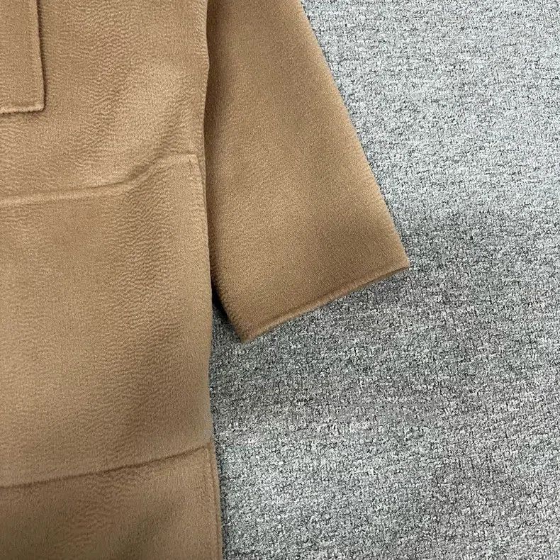 Max Mara Max Mara Short Cashmere Overcoat Size M / US 6-8 / IT 42-44 - 3 Thumbnail