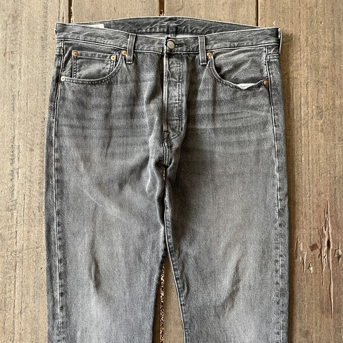 Levi's 🔥Vintage Levis Big E Stoned Washed Black Striaght Jeans Size US 36 / EU 52 - 2 Thumbnail