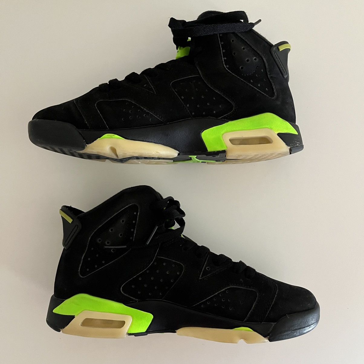 Jordan Brand Jordan 6 Electric Green Size US 6 / EU 39 - 2 Thumbnail