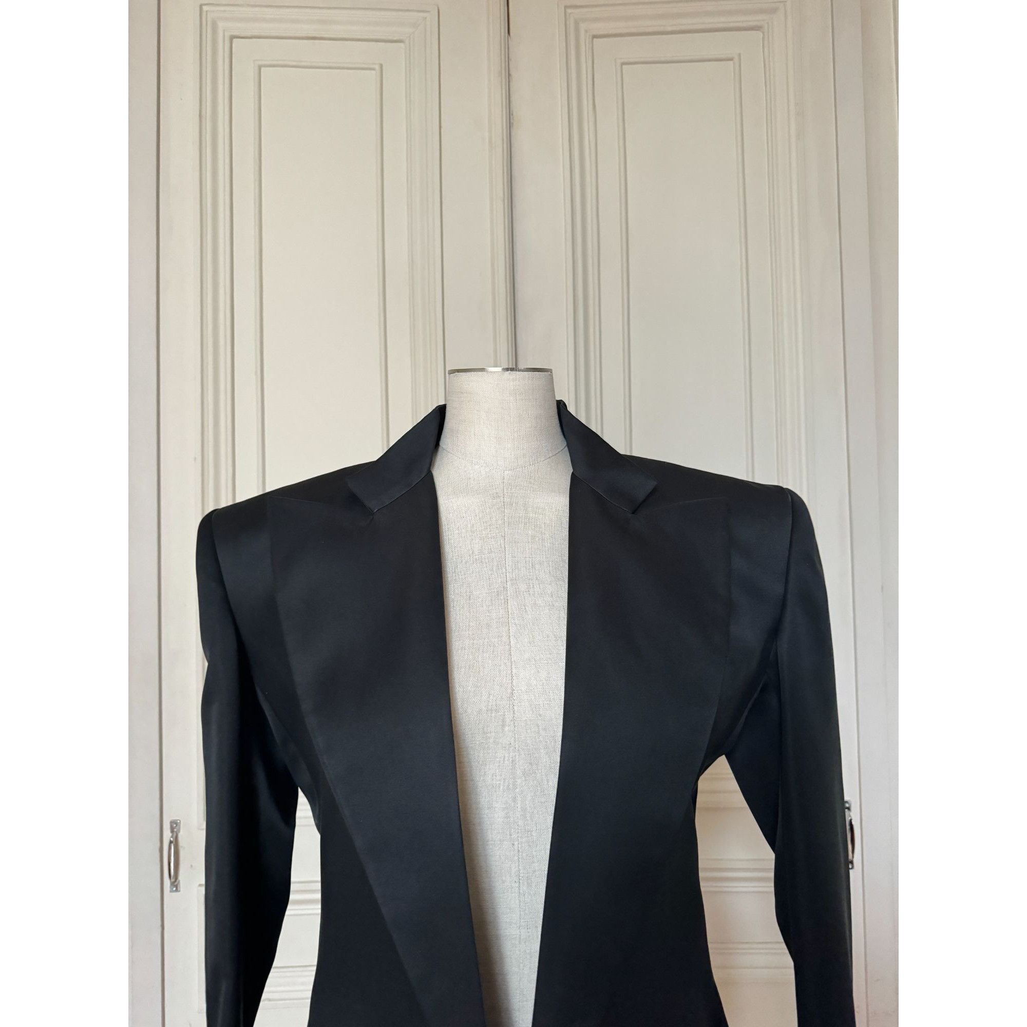Yves Saint Laurent Black Tuxedo Suit Size S / US 4 / IT 40 - 3 Thumbnail