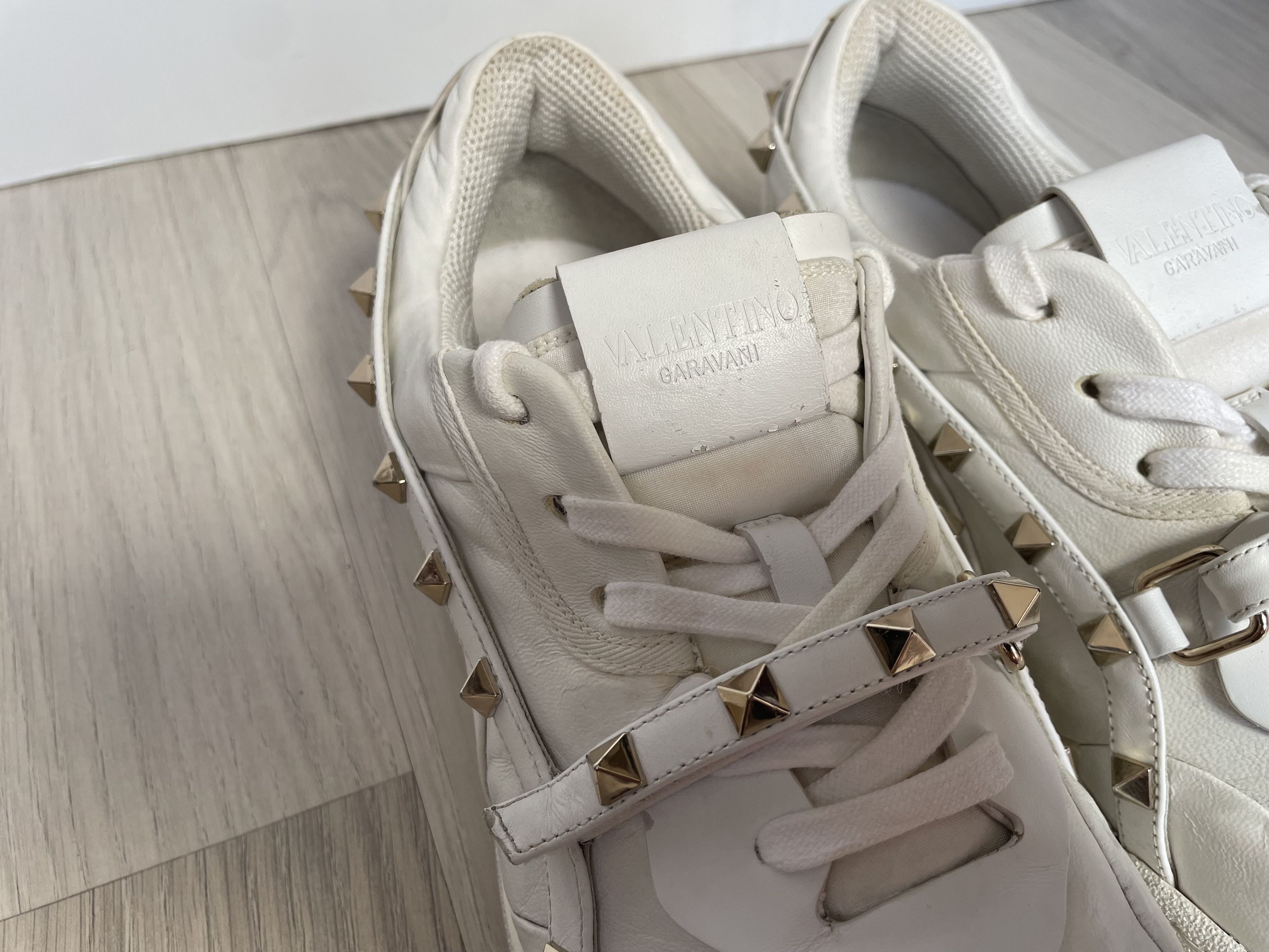 Valentino Valentino Garavani leather studs sneakers Size US 11 / IT 41 - 8 Thumbnail