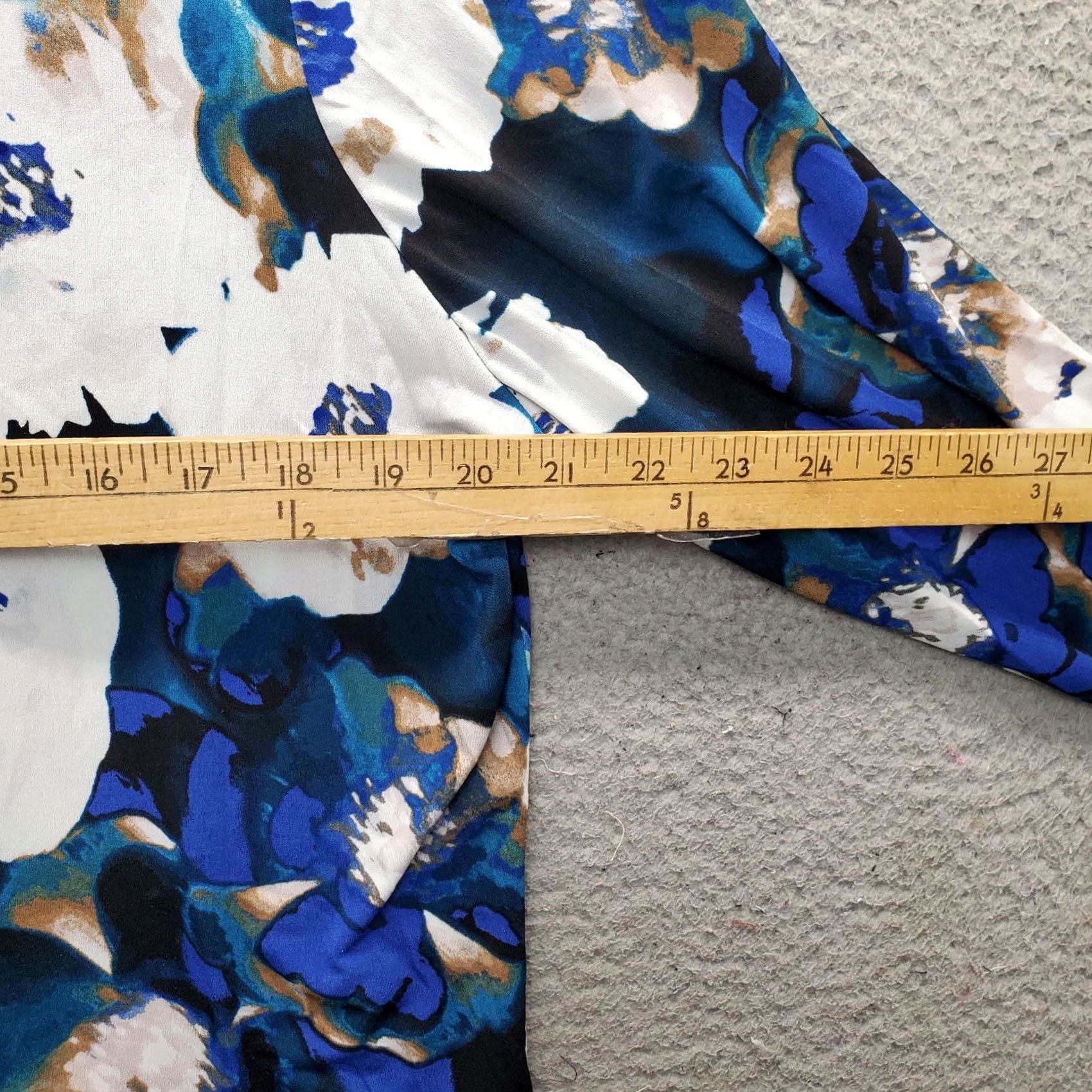 Calvin Klein Calvin Klein Blouse Top Womens L Blue Floral Stretch Ruffle V-Neck Button Front Size L / US 10 / IT 46 - 4 Thumbnail