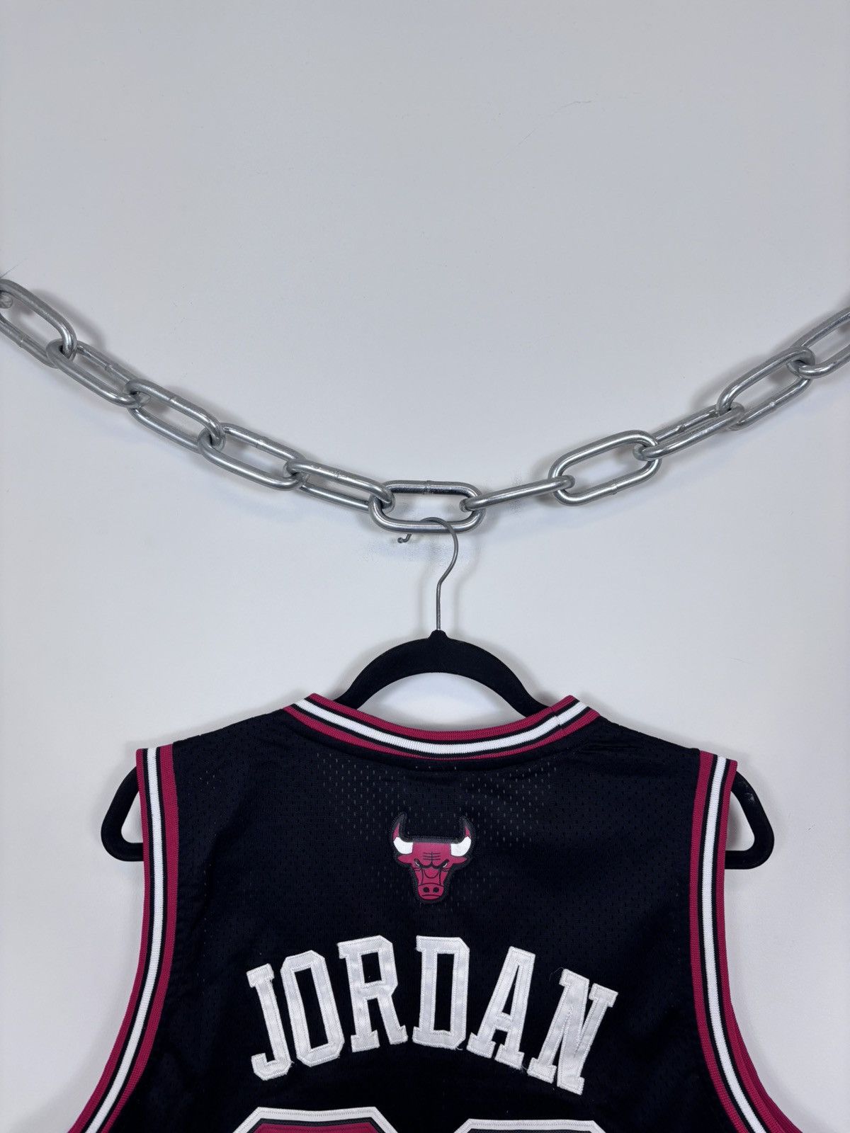 Nike Nike Chicago Bulls Michael Jordan #23 Basketball Jersey Size US M / EU 48-50 / 2 - 11 Thumbnail