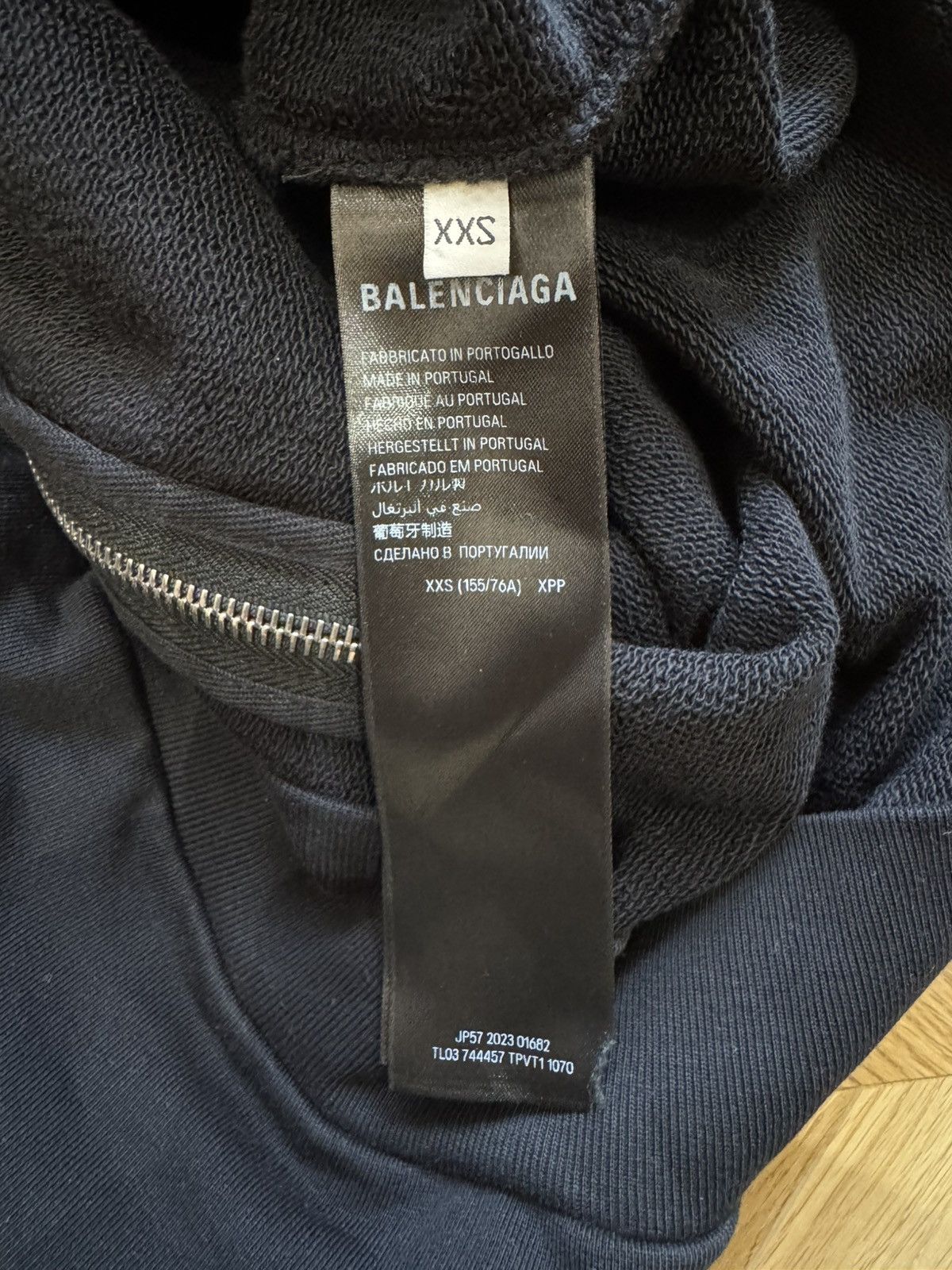 Balenciaga Balenciaga 3B soccer football Shanghai zip up hoodie Size US M / EU 48-50 / 2 - 4 Thumbnail