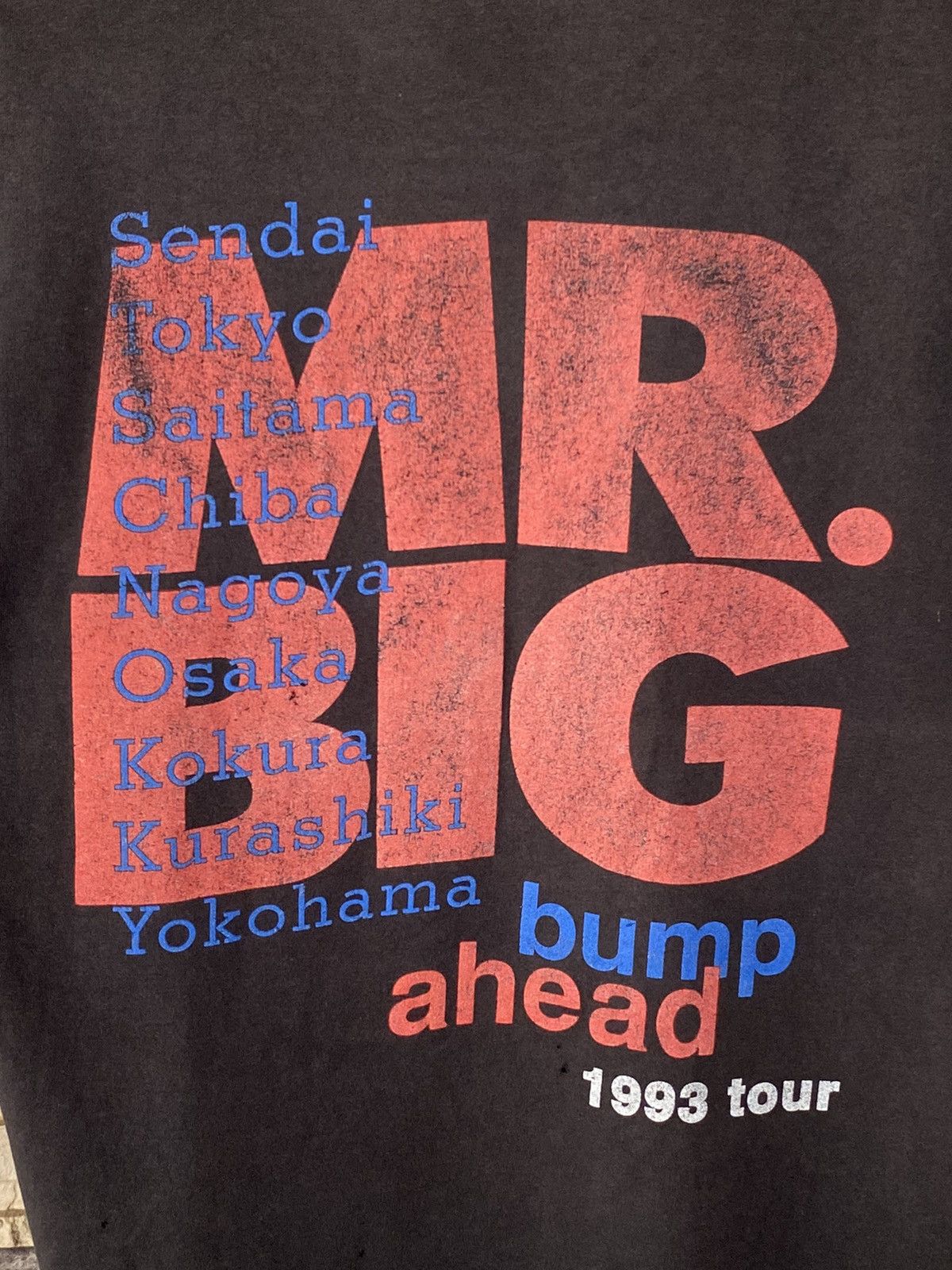 Vintage 1993 Mr. Big Japan Tour Band Tees Distressed Size US L / EU 52-54 / 3 - 16 Thumbnail