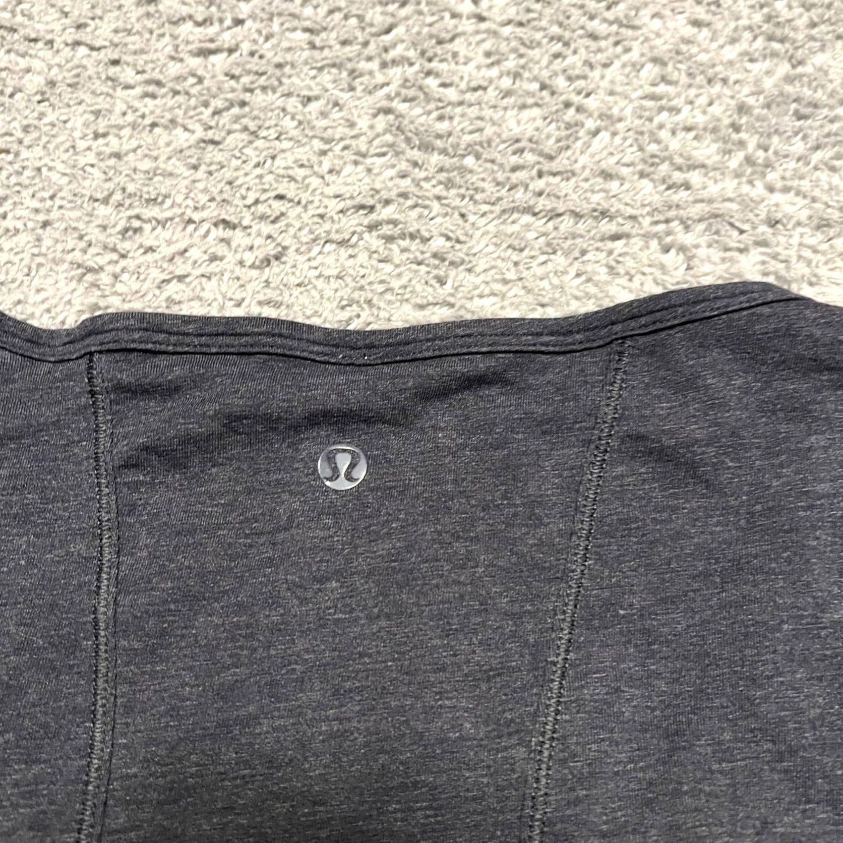 Lululemon Lululemon Shirt Womens Large Gray Long Sleeve Lace Women's L Regular Casual Size L / US 10 / IT 46 - 4 Thumbnail