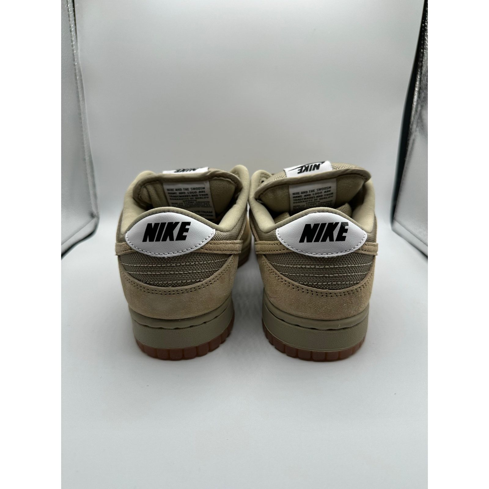 Nike Nike Dunk Low SB Pro B “Parachute Beige” size 6 men’s Size US 6 / EU 39 - 4 Thumbnail