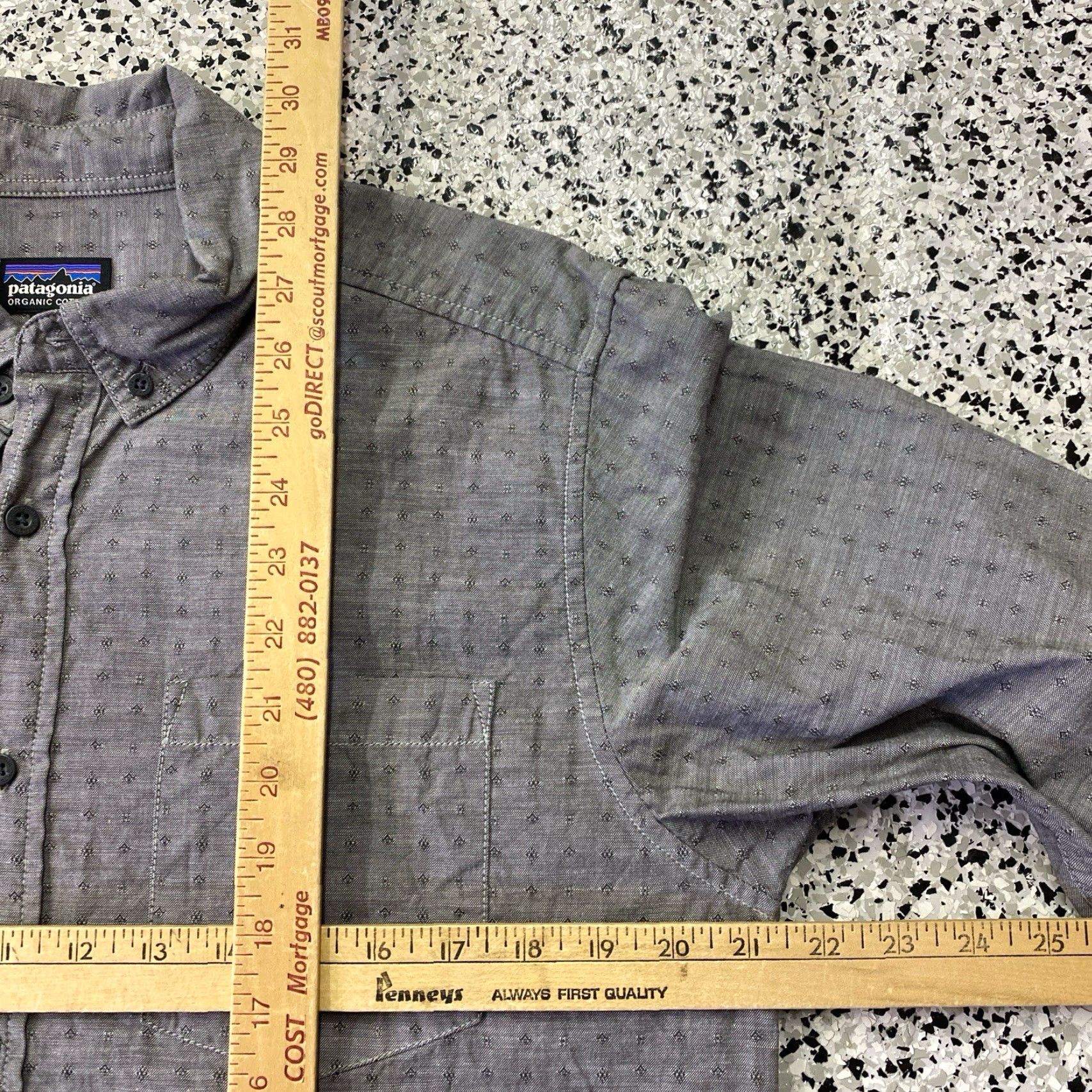Patagonia Patagonia Shirt Mens M Gray Long Sleeve Button-Up Casual Outdoor Fish Plaid Lightweight Pockets Size US M / EU 48-50 / 2 - 3 Thumbnail