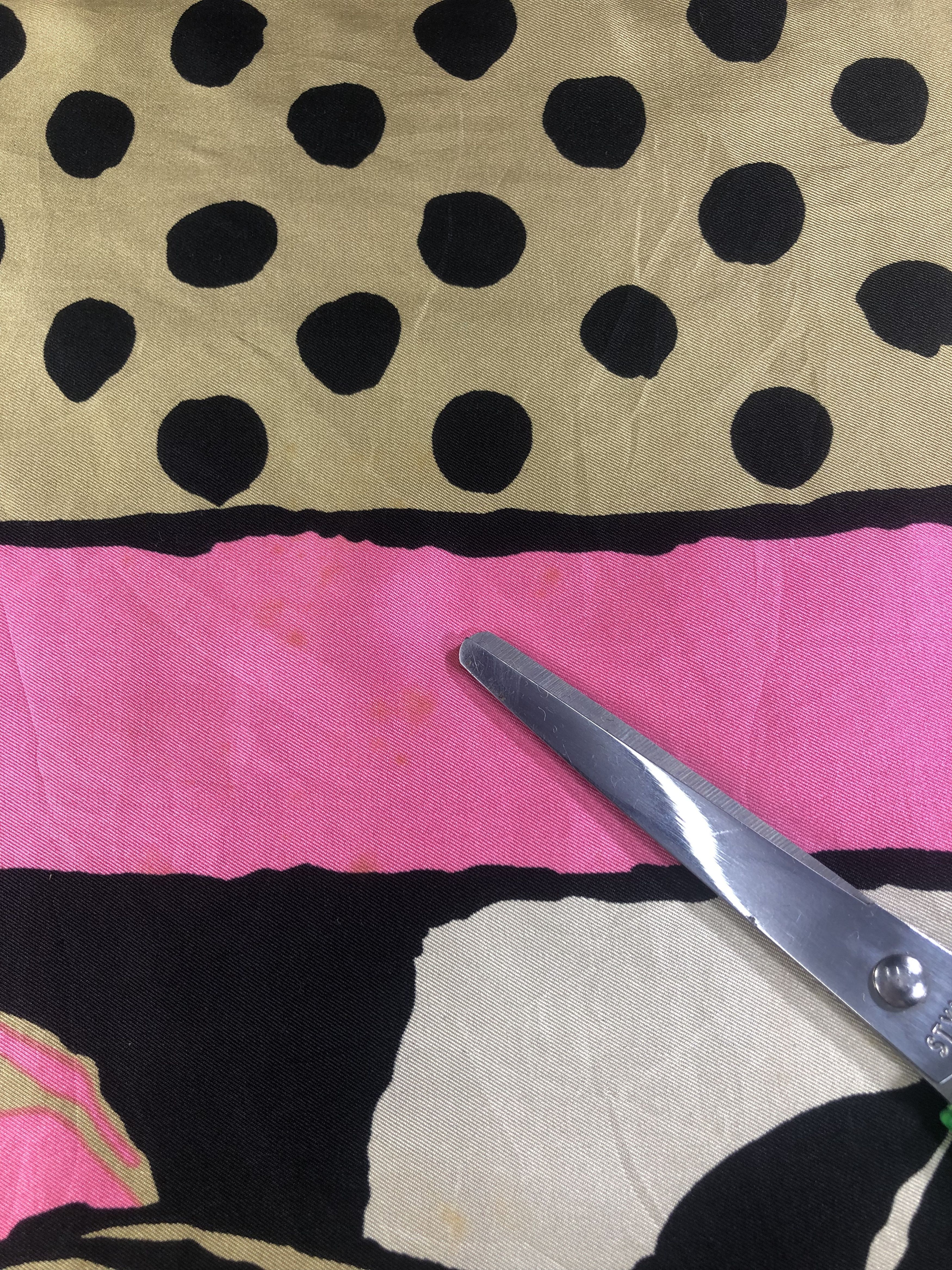 Pierre Balmain × Vintage Pierre Balmain Silk Handkerchief / Bandana / Neckerchief Size ONE SIZE - 9 Thumbnail