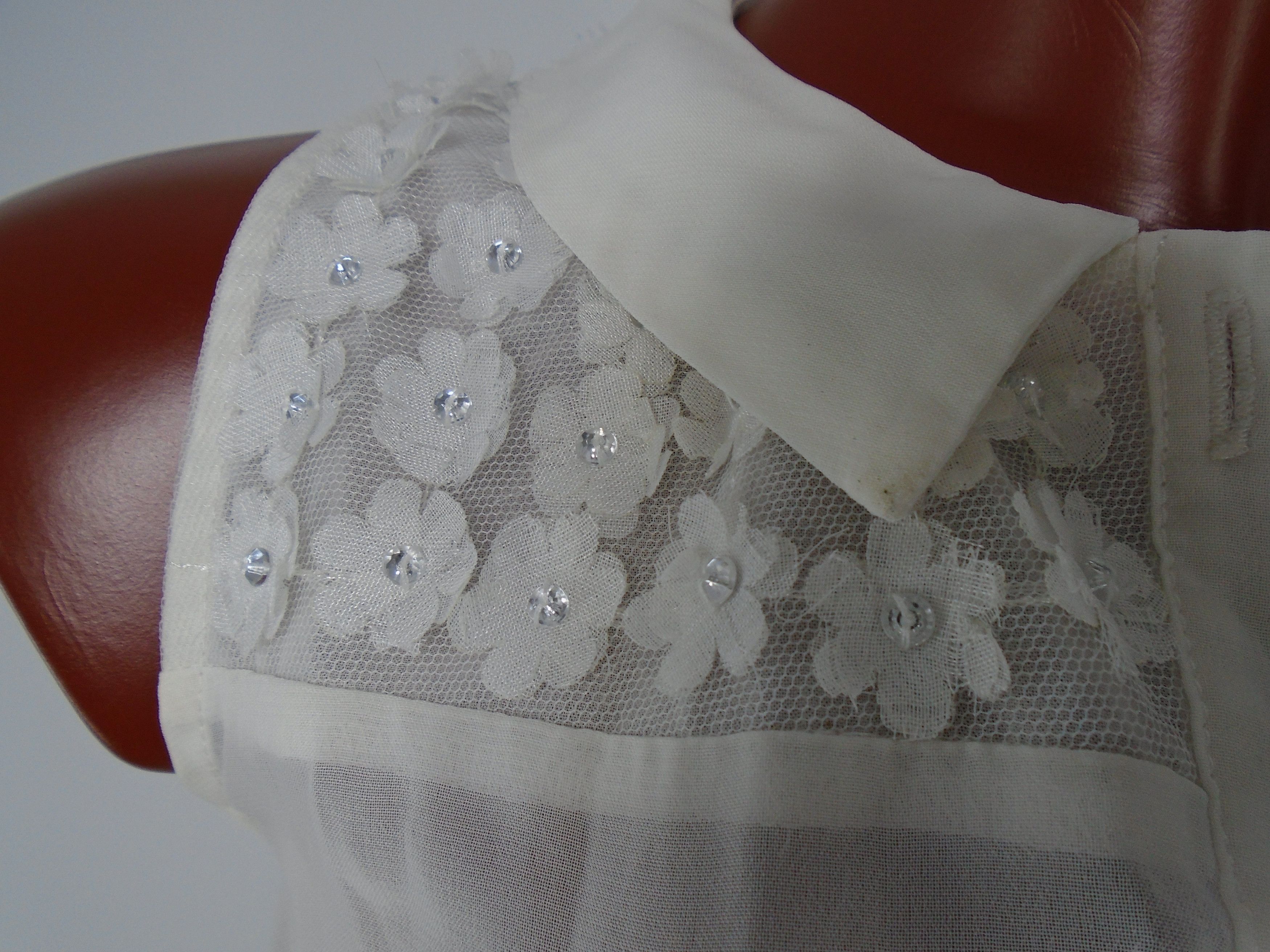 Vintage Women's Blouse Unknown Brand. White. XS. Size XS / US 0-2 / IT 36-38 - 7 Thumbnail