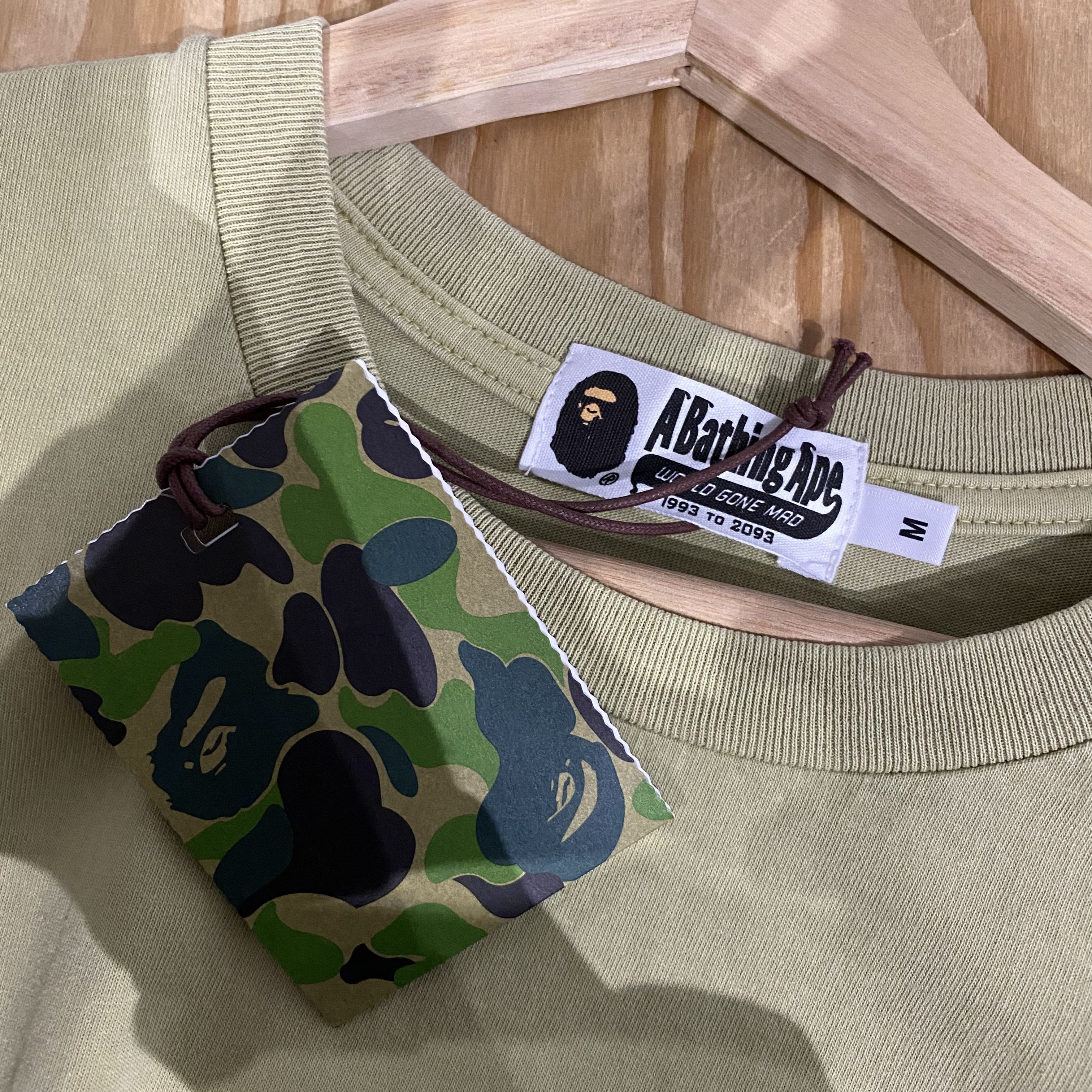 Bape One Point Pocket Tee Size US M / EU 48-50 / 2 - 4 Thumbnail