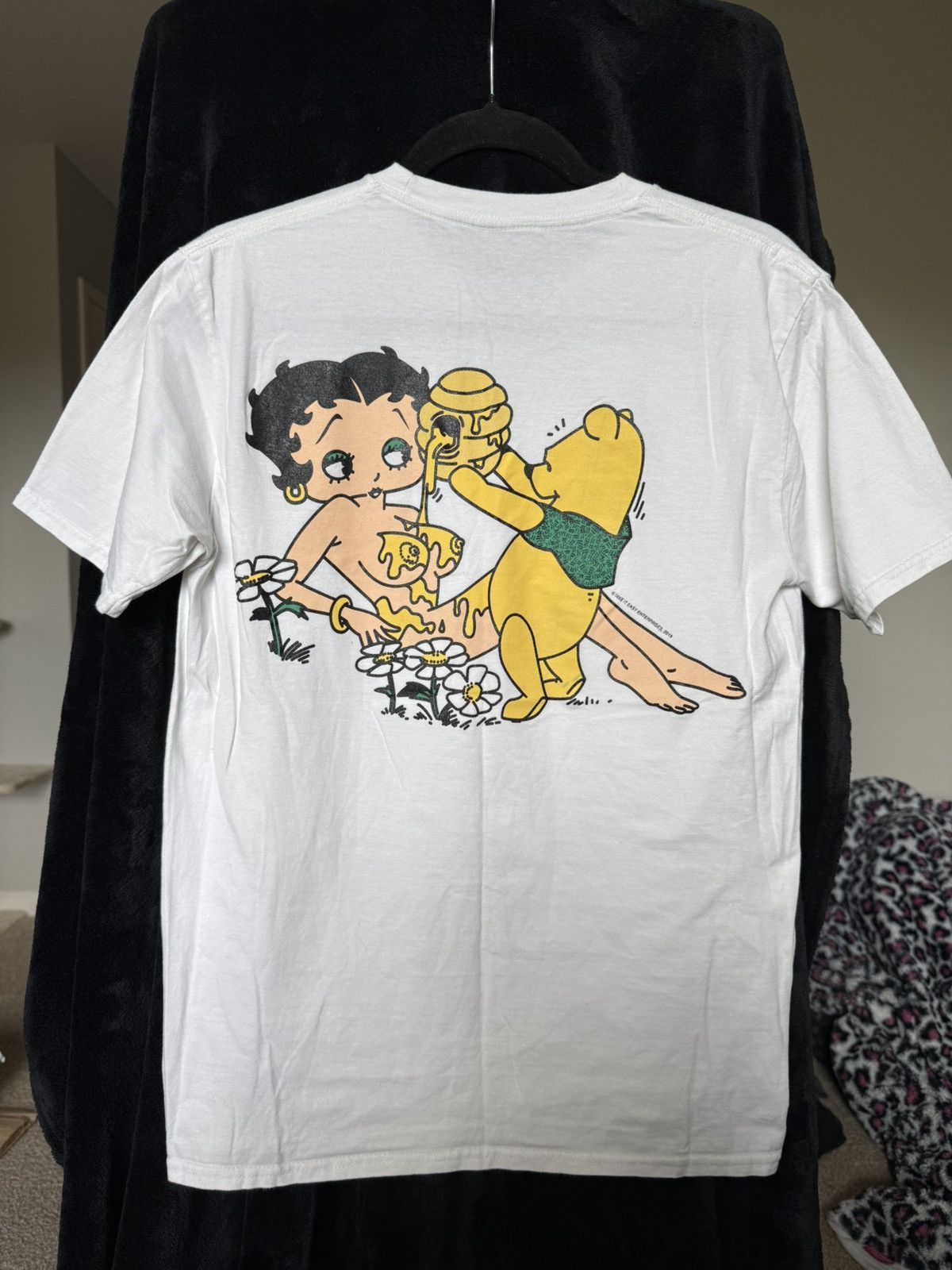 Other Betty Boop Winnie the Pooh Graphic Tee Rare Collab Size US M / EU 48-50 / 2 - 1 Thumbnail