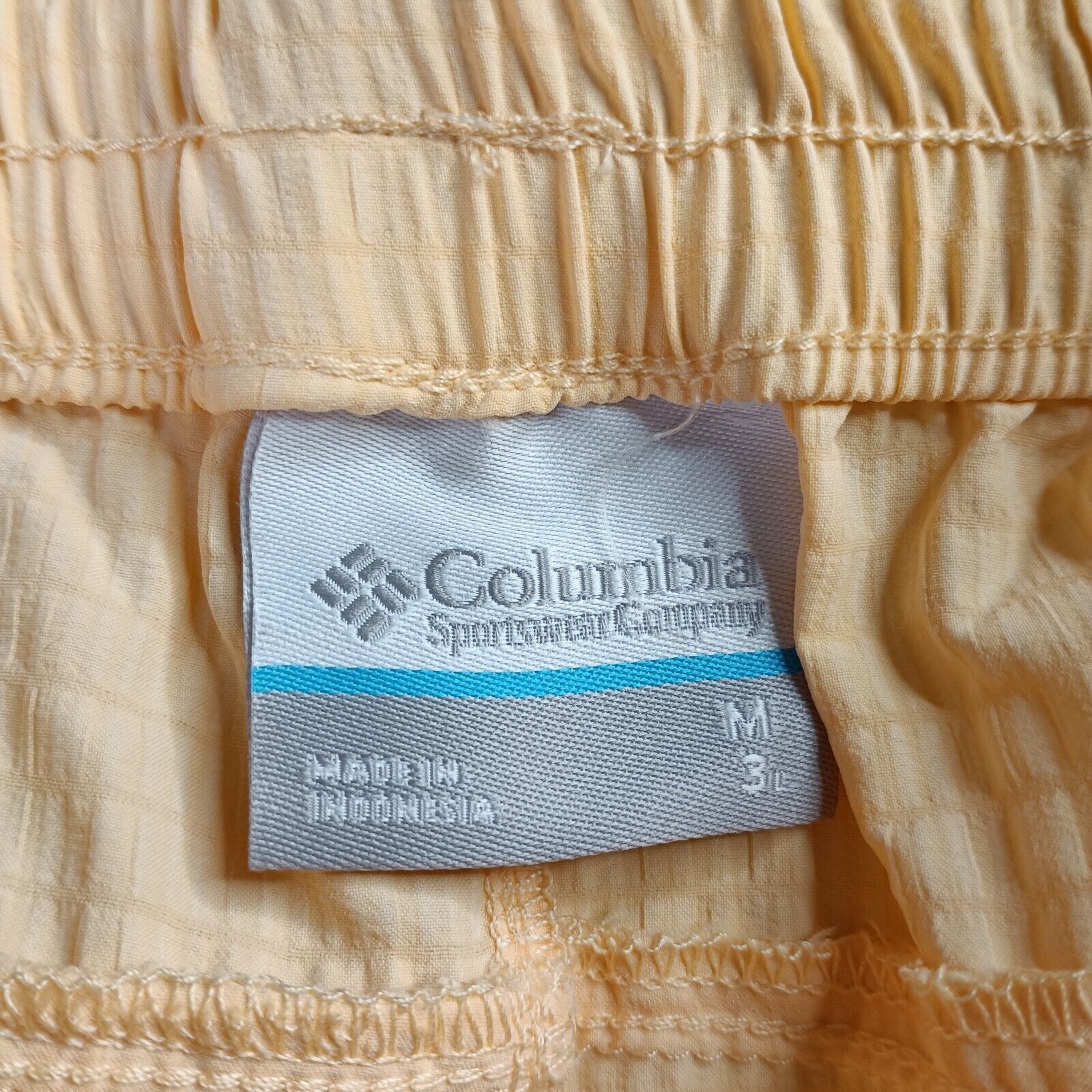 Columbia Columbia Women's Boundless Trek Shorts Size M Yellow 3" Ins Size 30" / US 8 / IT 44 - 4 Thumbnail