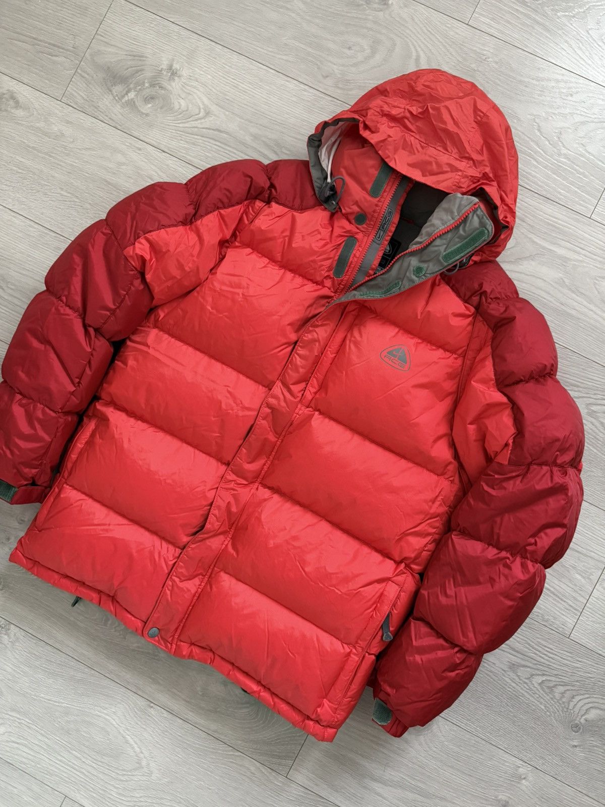 Nike ACG Nike ACG 00s Lungs Era Goose Down Nylon Tech Puffer Jacket Size US XL / EU 56 / 4 - 3 Thumbnail