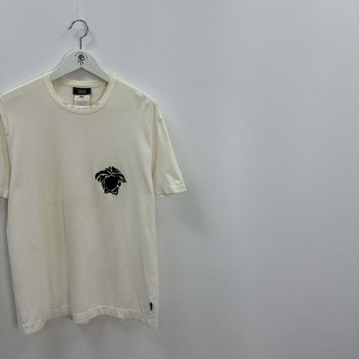 Vintage Vintage 90s Versace Embroidered logo tee y2k Italy hype og Size US L / EU 52-54 / 3 - 2 Thumbnail