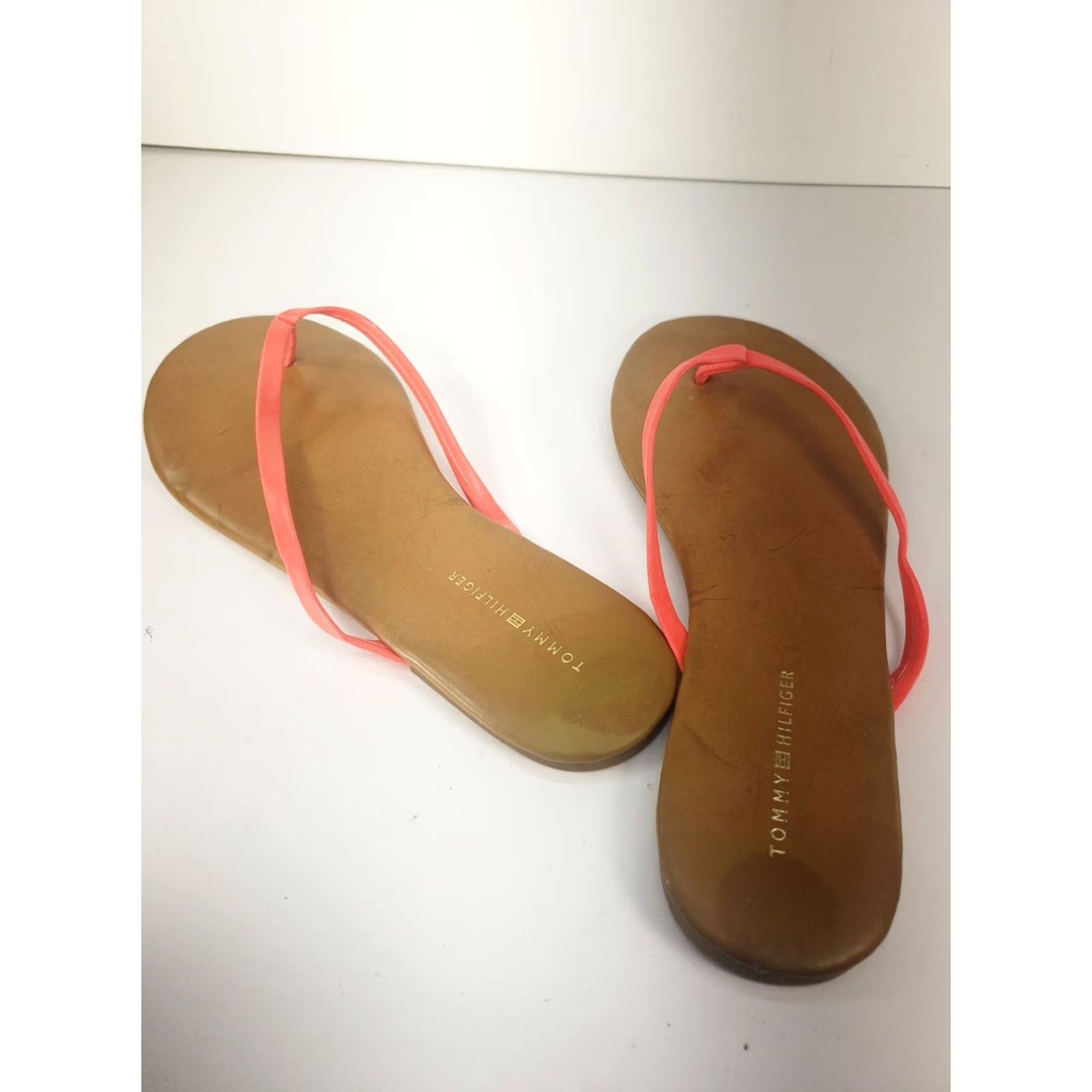 Tommy Hilfiger Tommy Hilfiger Women's Sandal Flat Slide Thong Orange Faux Leather Rubber Sole 7.5 UK 8 US Casual Summer Comfort Size US 8 / IT 38 - 6 Thumbnail