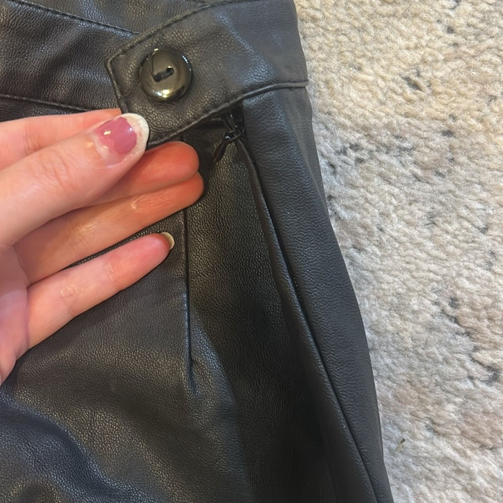 &Daughter Hot Miami Styles • Vegan leather skirt with side slit • S Size 26" / US 2 / IT 38 - 3 Thumbnail
