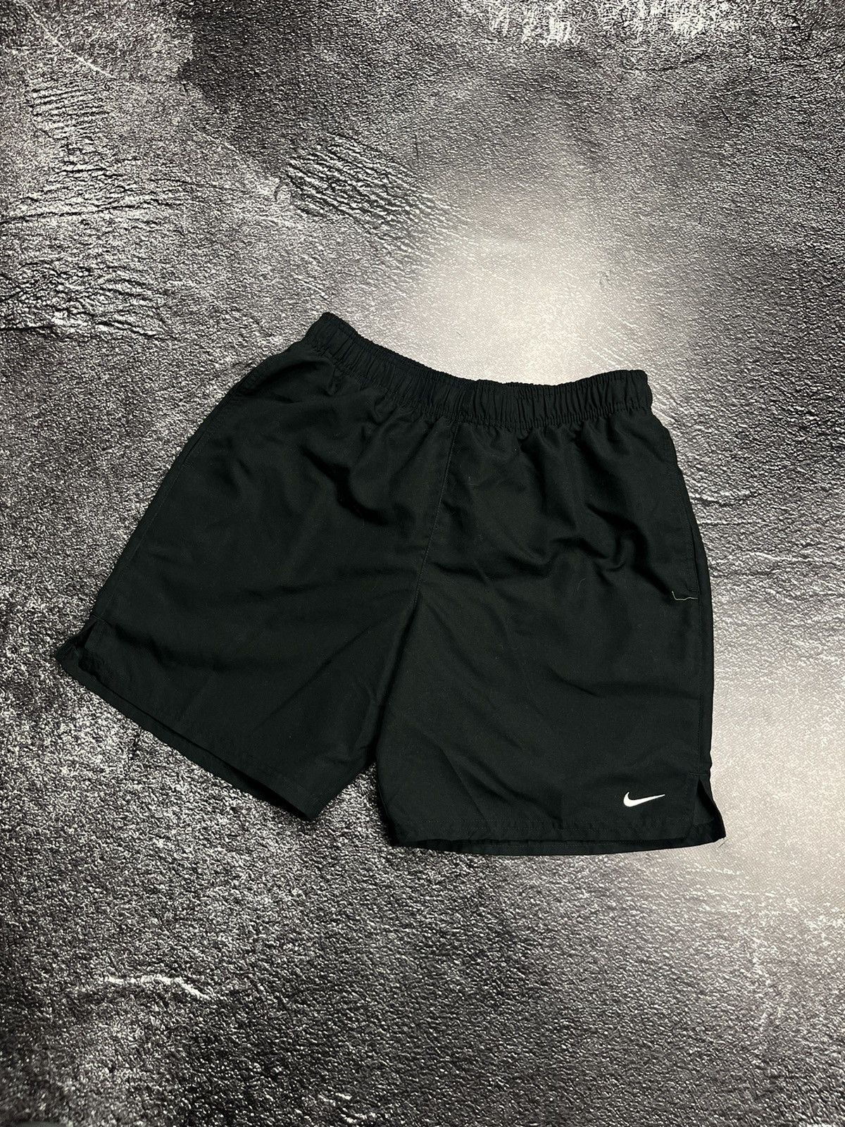 Nike Vintage Nike Y2K Nylon Black Shorts Swim Size US 32 / EU 48 - 4 Thumbnail