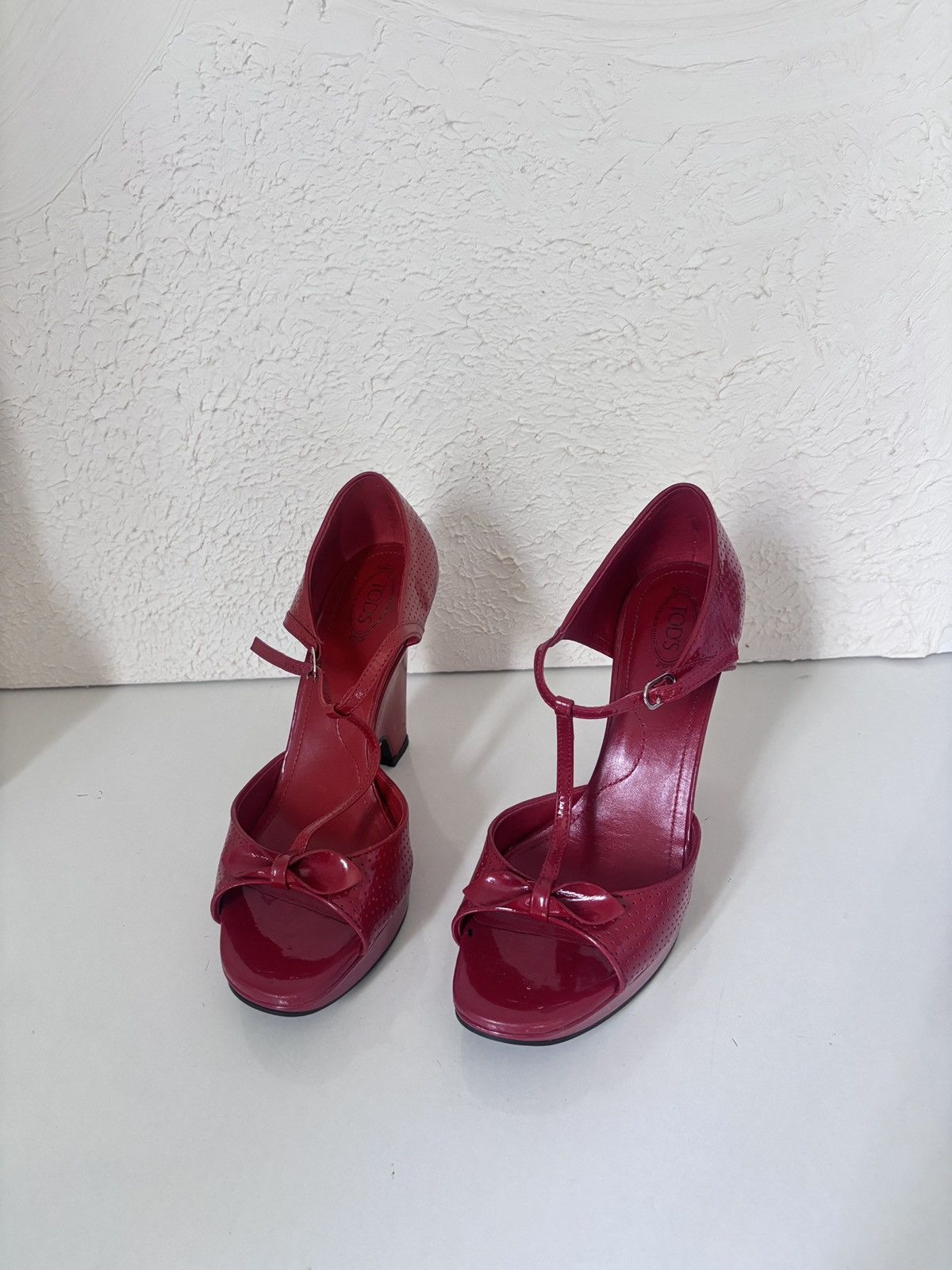 Tod's TODS Polka Dot Patent Leather Red Wedge Sandals, T- Strap Size US 7 / IT 37 - 1 Thumbnail
