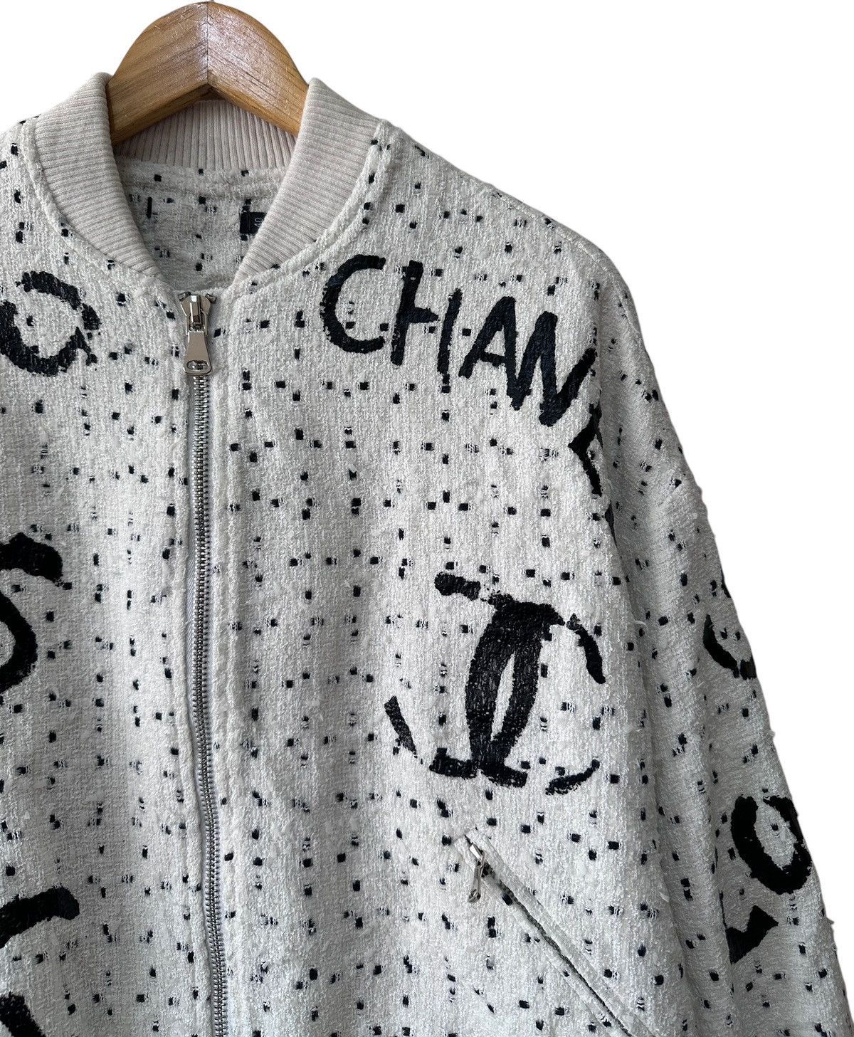 Vintage Vintage Custom Coco Chanel White Jacket Size US M / EU 48-50 / 2 - 4 Thumbnail
