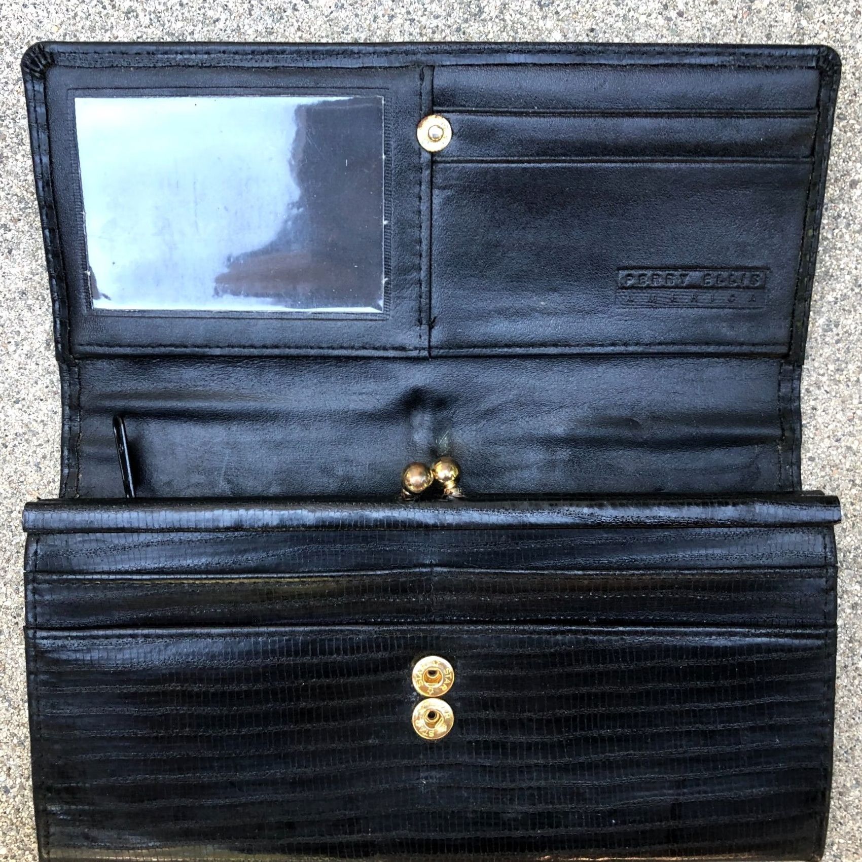 Perry Ellis VTG Perry Ellis Wallet Tri Fold Leather Black Card 7.5" W x 4" H Women One Size Wallet Black Perry Ellis Size ONE SIZE - 6 Thumbnail