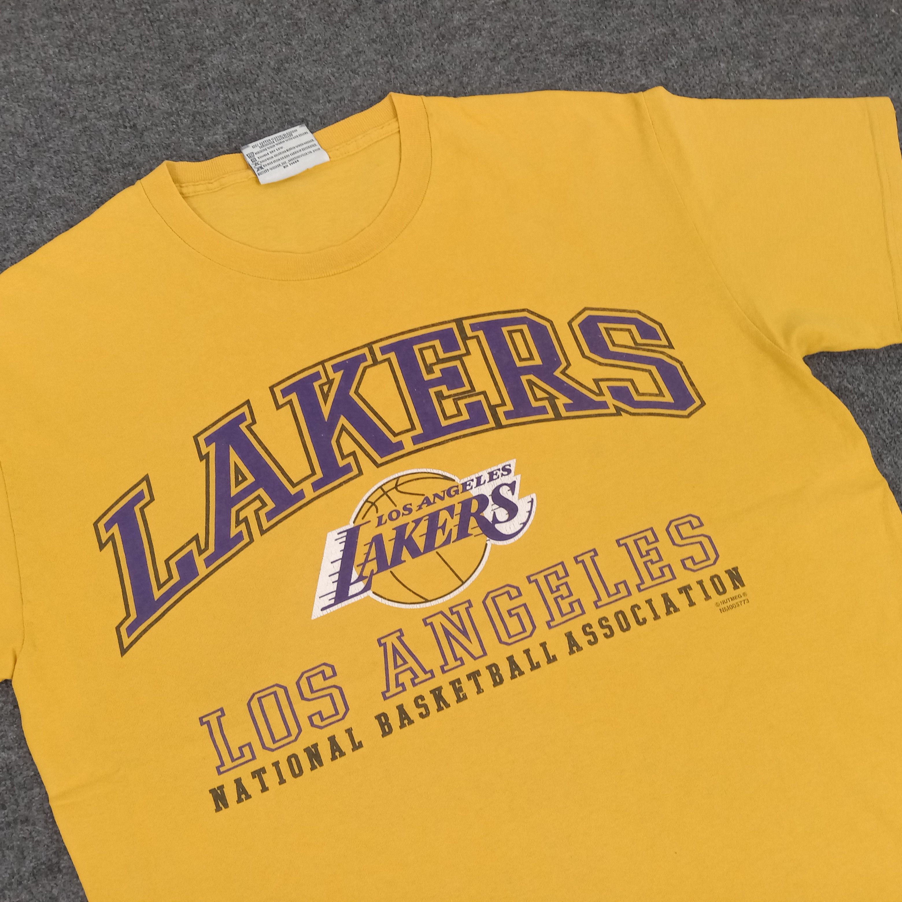 NBA LAKERS Los Angeles American Basketball NBA Tshirt Size US L / EU 52-54 / 3 - 2 Thumbnail