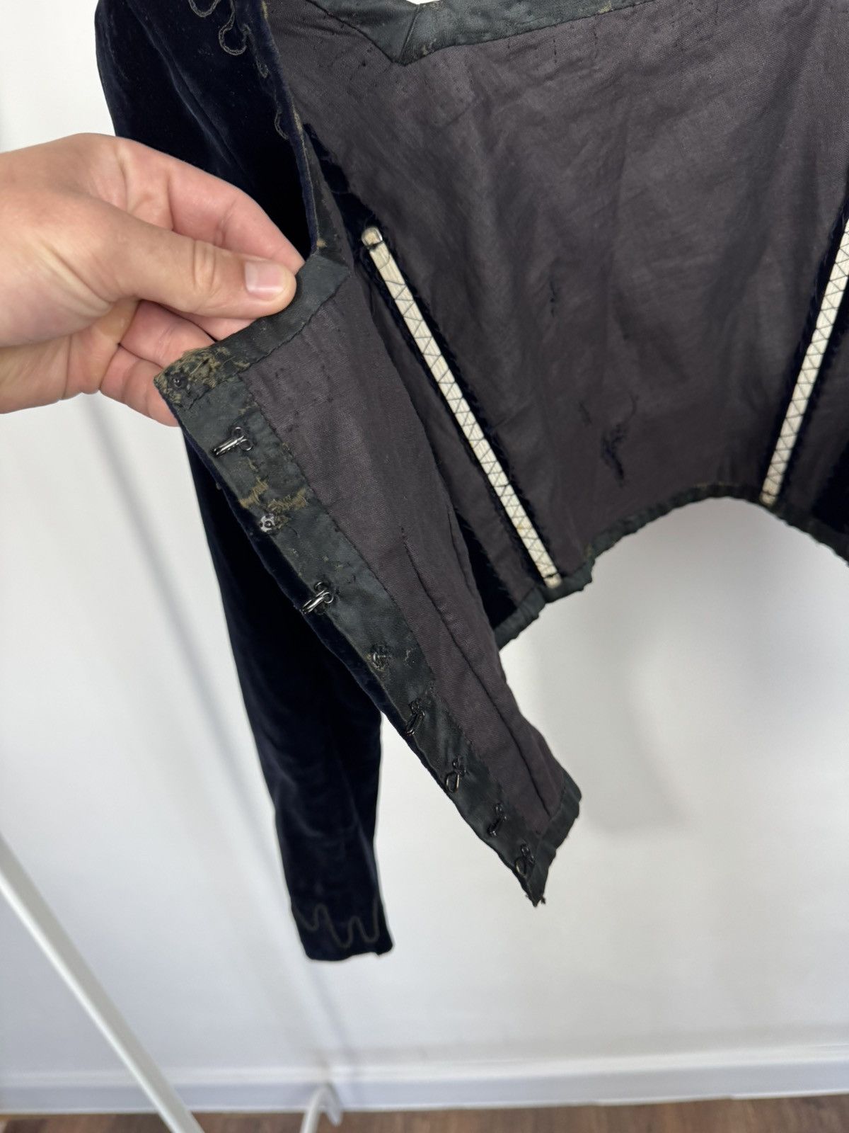 Other Antique Vintage Victorian Black Velvet Corset Blouse Top Size XS / US 0-2 / IT 36-38 - 11 Thumbnail